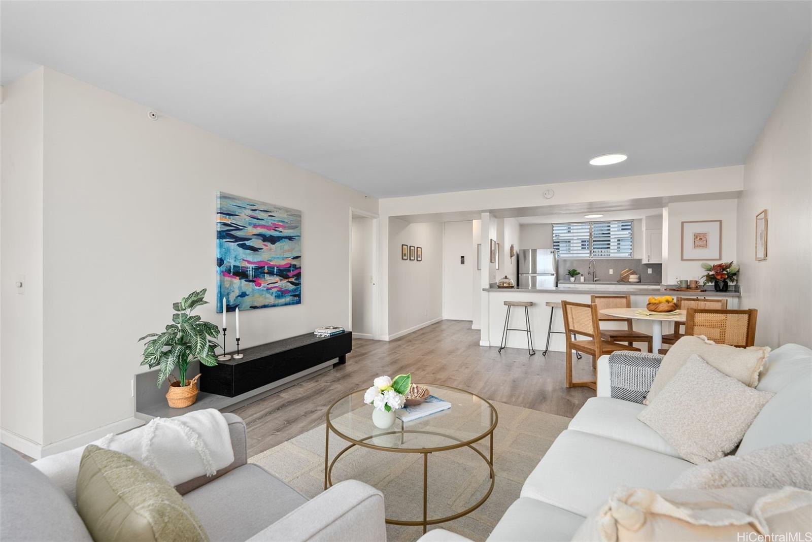 Kapiolani Belaire condo # 1007, Honolulu, Hawaii - photo 4 of 25