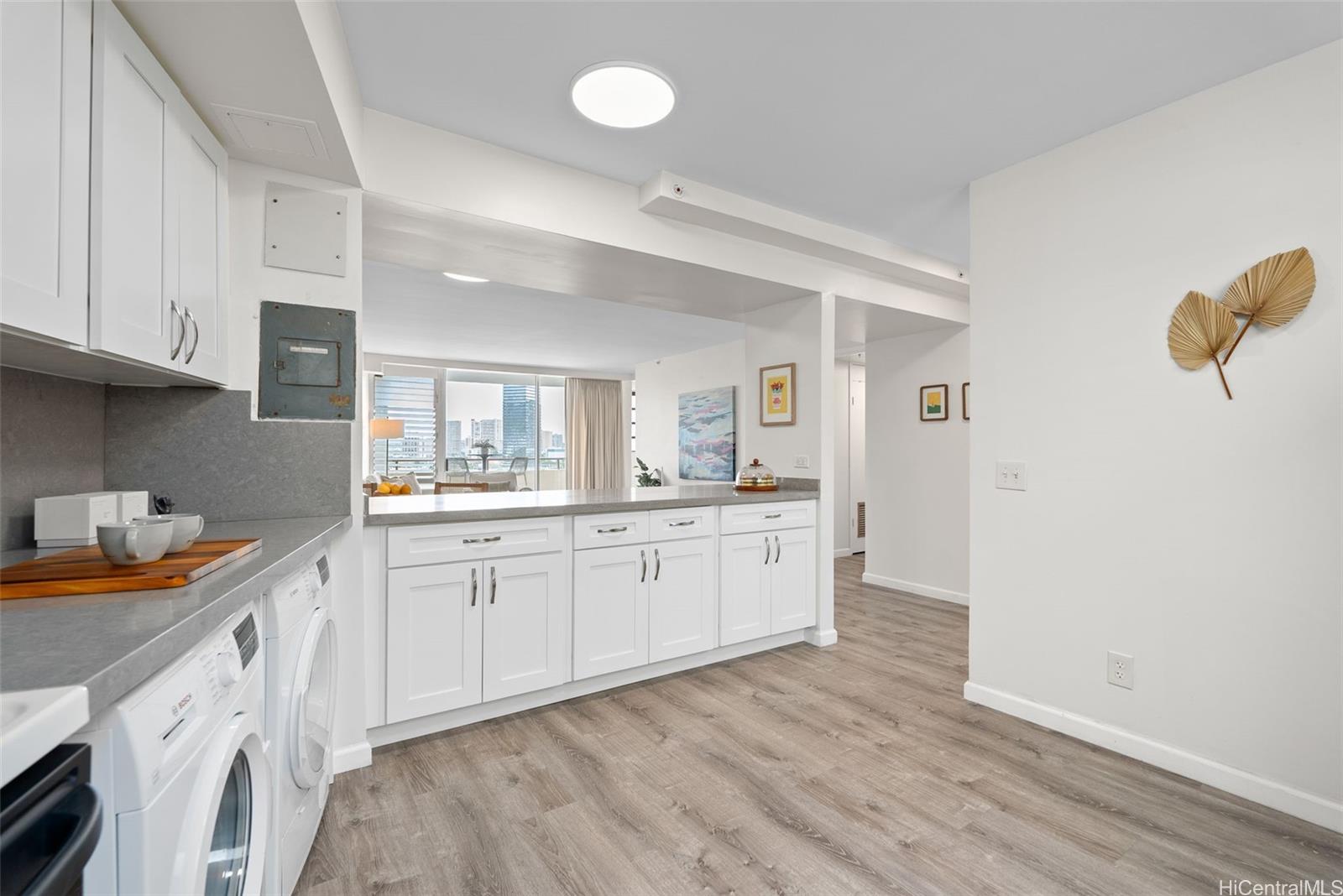 Kapiolani Belaire condo # 1007, Honolulu, Hawaii - photo 6 of 25