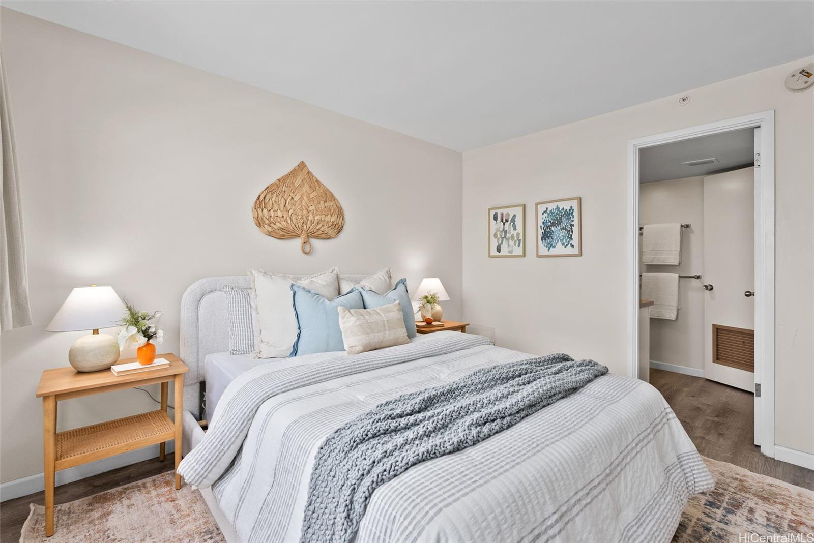 Kapiolani Belaire condo # 1007, Honolulu, Hawaii - photo 8 of 25