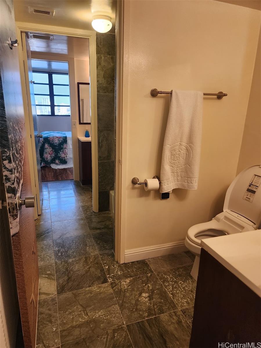 Kapiolani Belaire condo # 1405, Honolulu, Hawaii - photo 11 of 16