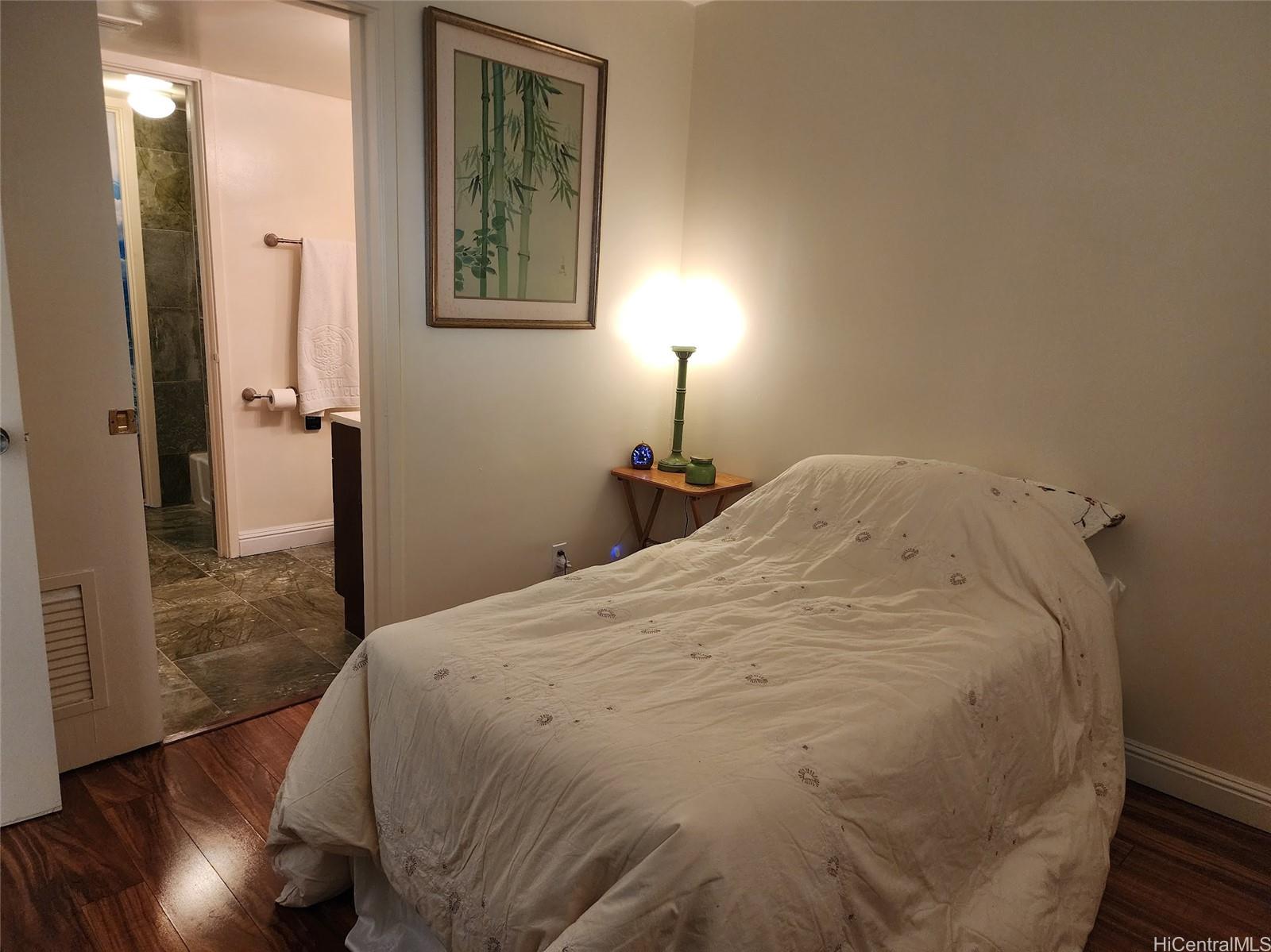 Kapiolani Belaire condo # 1405, Honolulu, Hawaii - photo 12 of 16