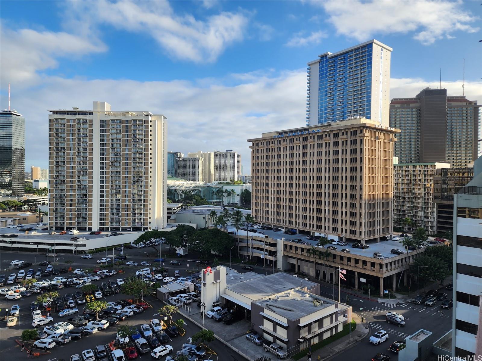 Kapiolani Belaire condo # 1405, Honolulu, Hawaii - photo 15 of 16