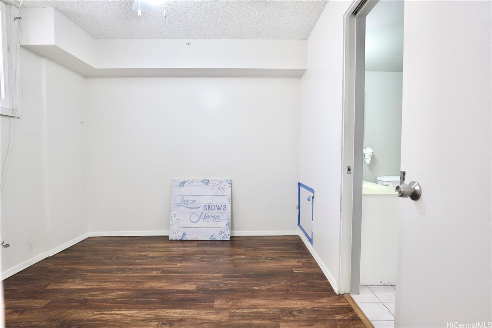 Kapiolani Belaire condo # 404, Honolulu, Hawaii - photo 11 of 17