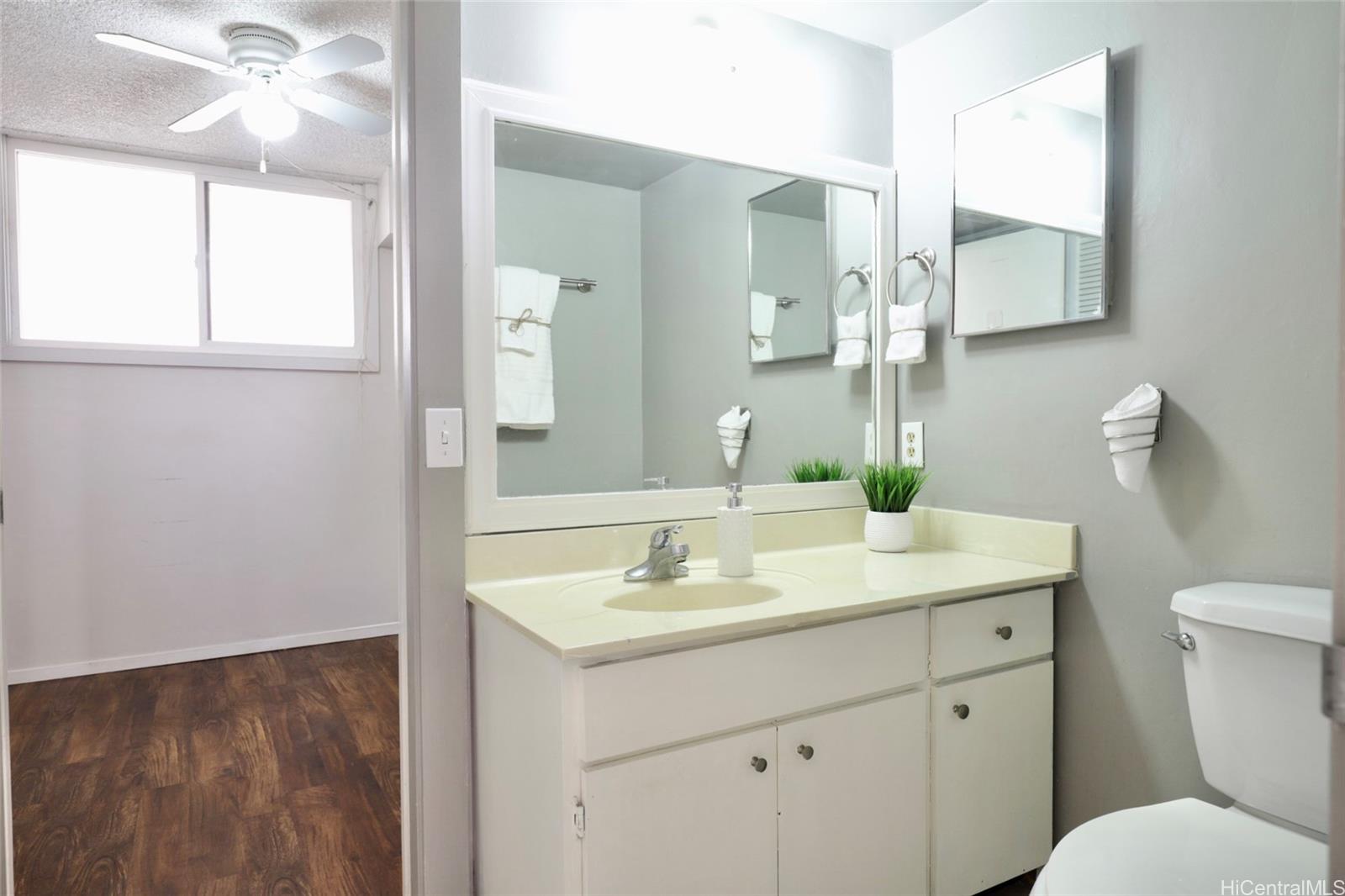 Kapiolani Belaire condo # 404, Honolulu, Hawaii - photo 12 of 17