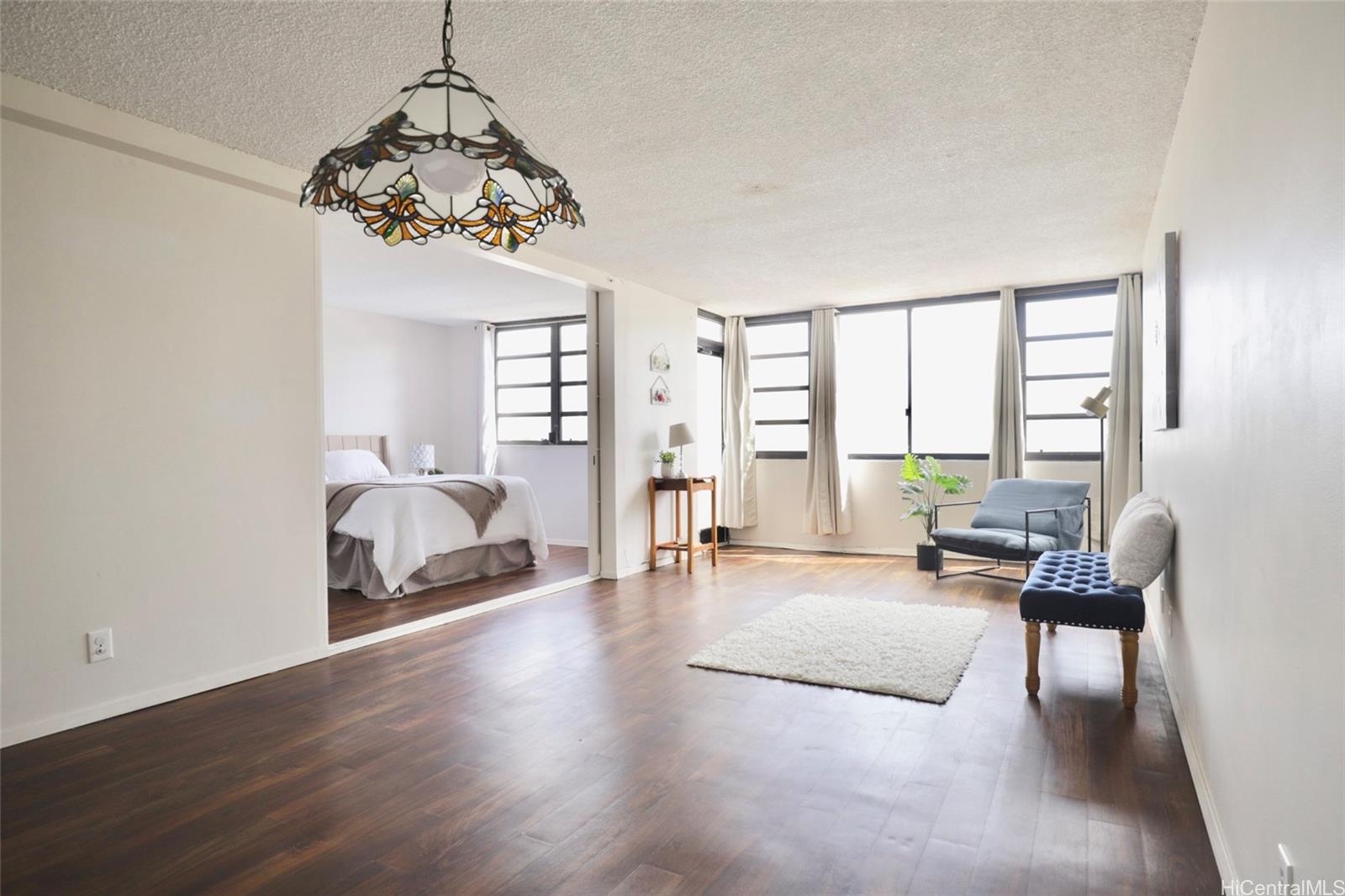 Kapiolani Belaire condo # 404, Honolulu, Hawaii - photo 3 of 17