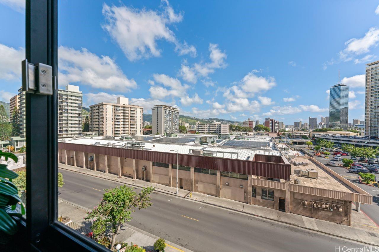 Kapiolani Belaire condo # 505, Honolulu, Hawaii - photo 24 of 25