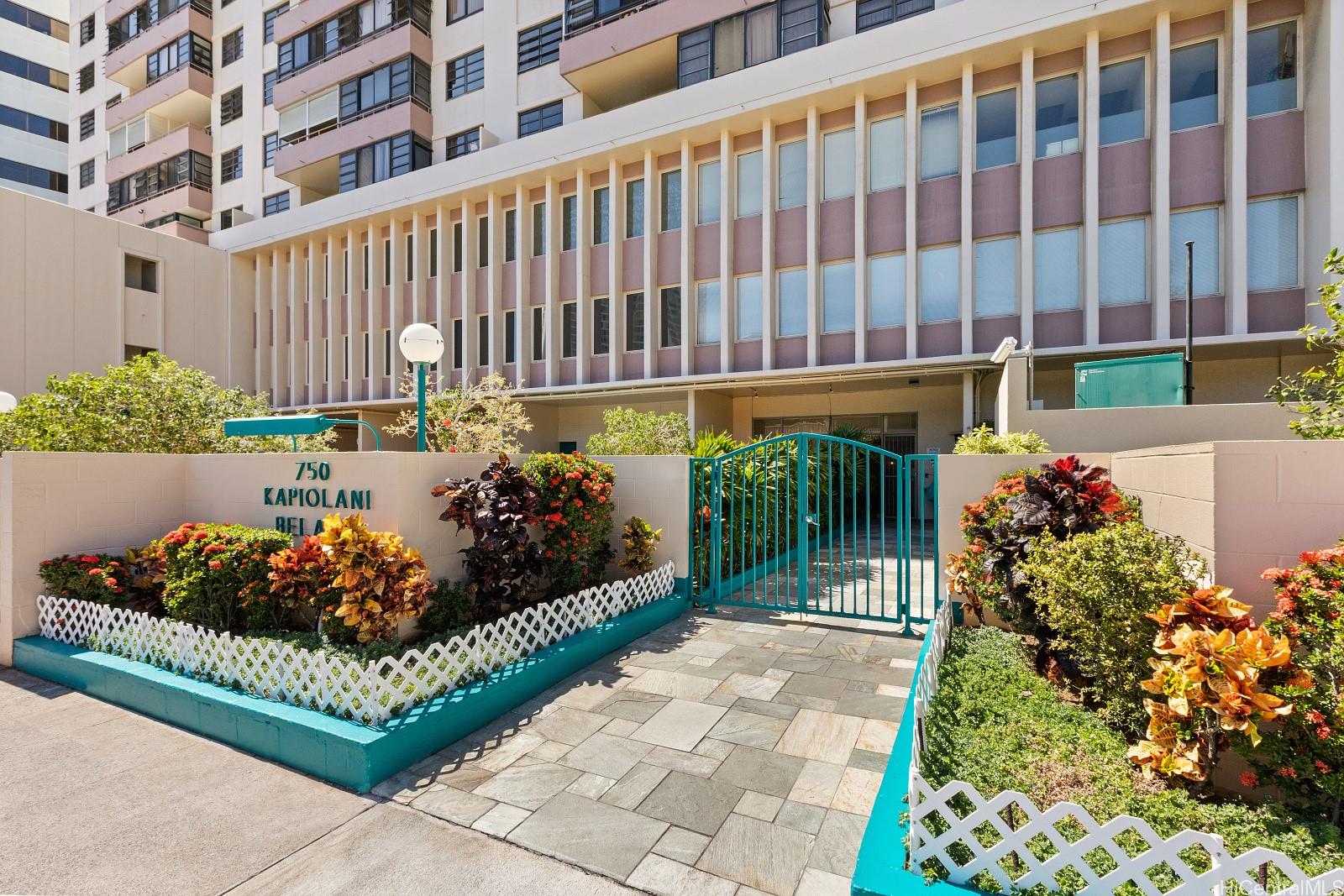 Kapiolani Belaire condo # 801, Honolulu, Hawaii - photo 19 of 23