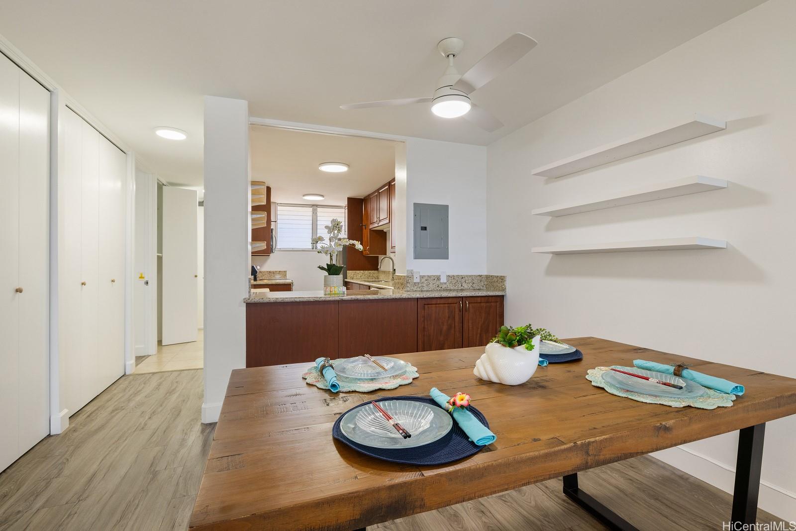 Kapiolani Belaire condo # 801, Honolulu, Hawaii - photo 5 of 23