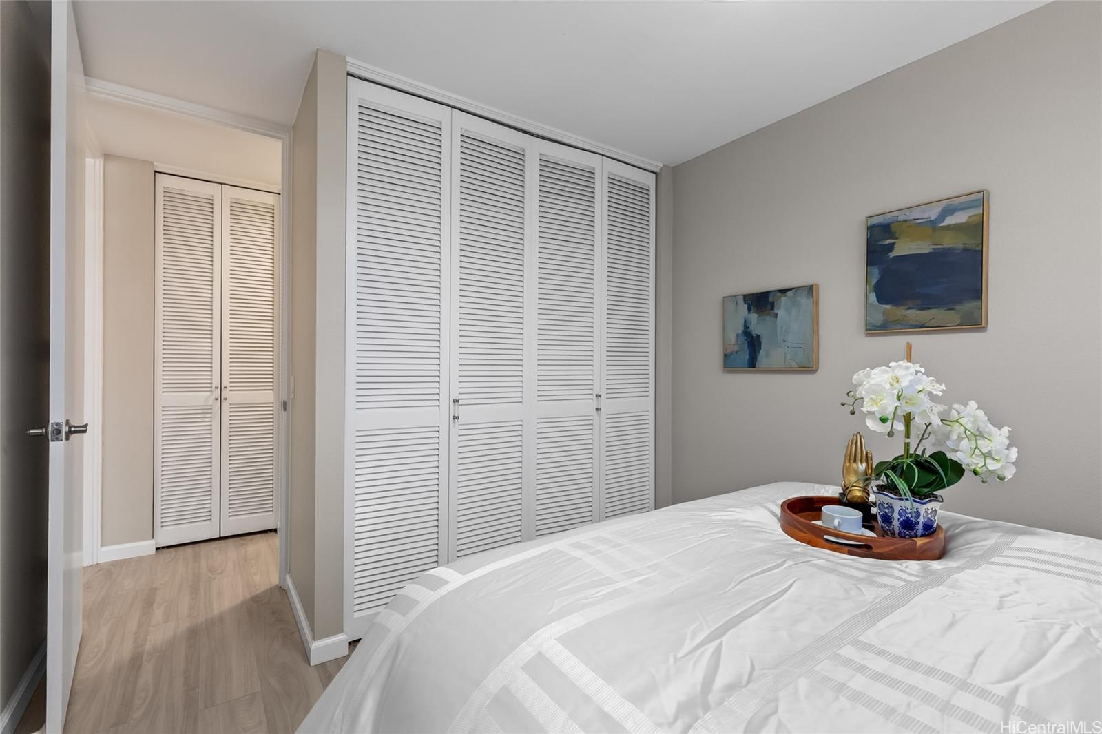 Kapiolani Belaire condo # 901, Honolulu, Hawaii - photo 18 of 25