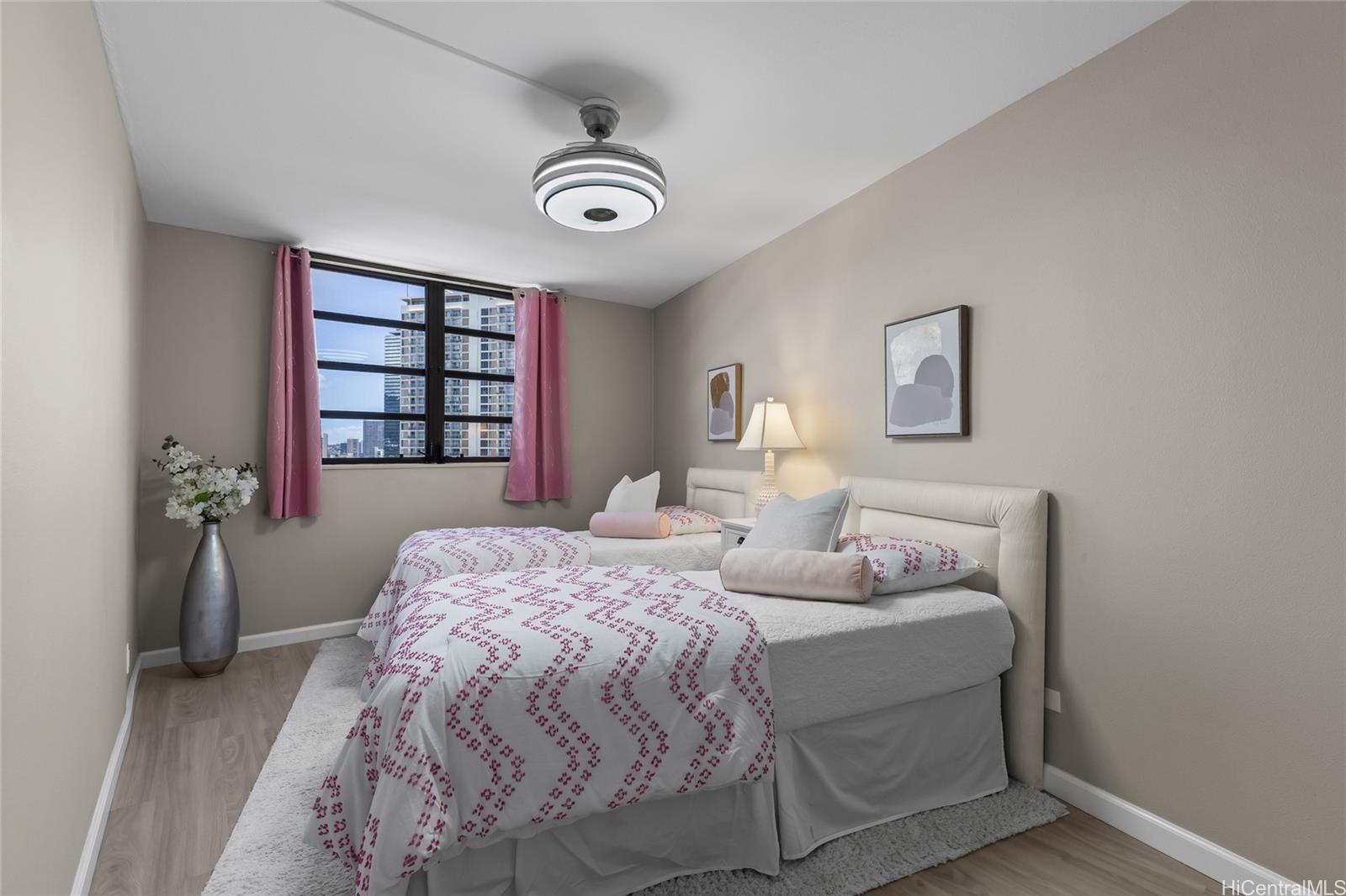 Kapiolani Belaire condo # 901, Honolulu, Hawaii - photo 20 of 25