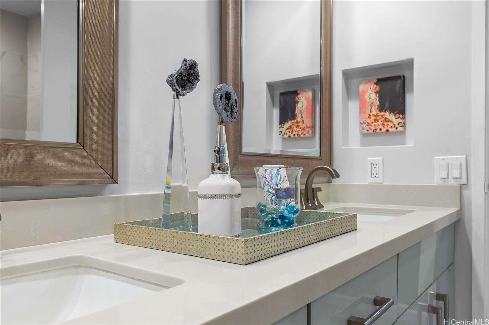 Kapiolani Belaire condo # 901, Honolulu, Hawaii - photo 21 of 25