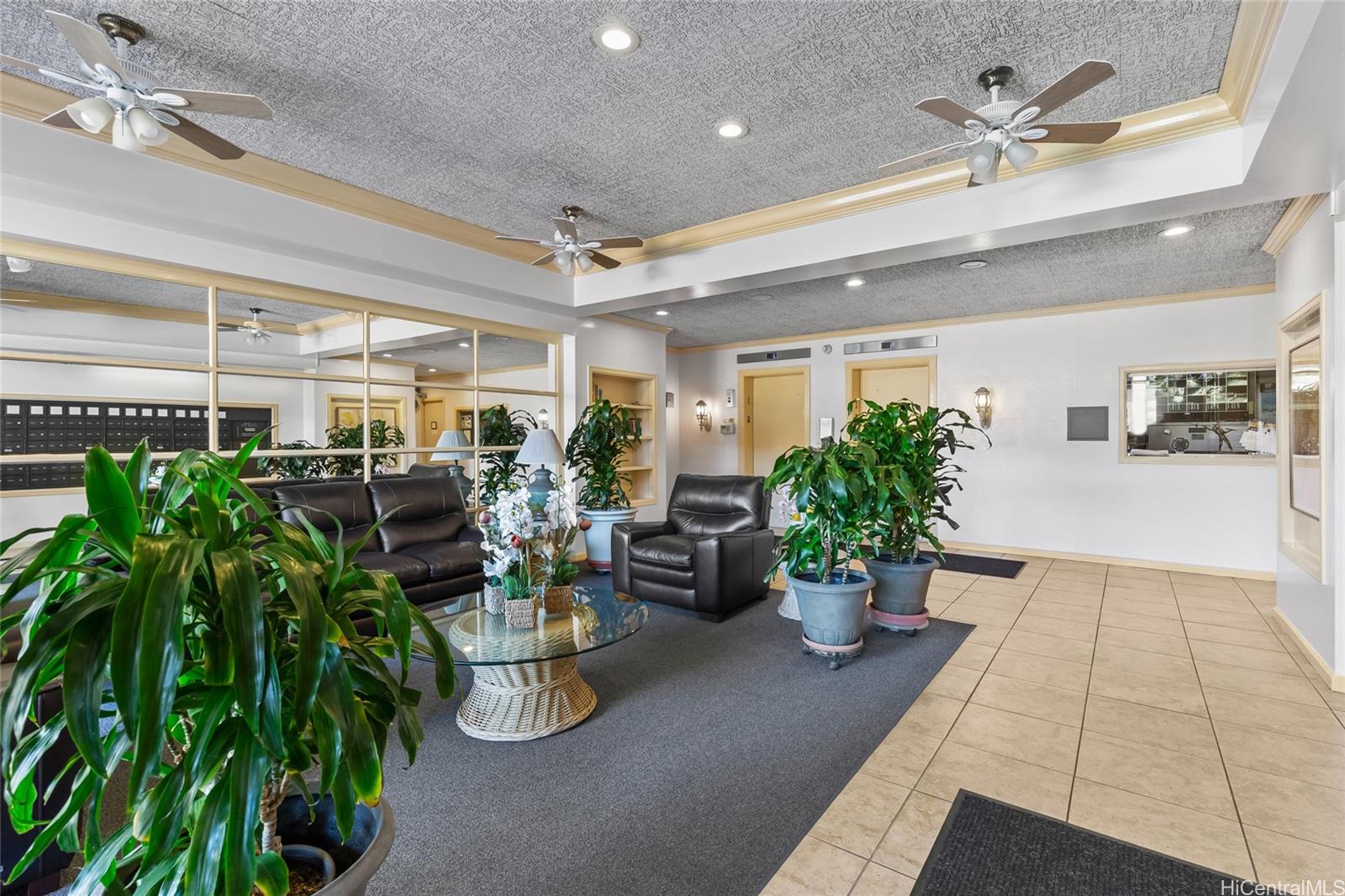 Kapiolani Belaire condo # 901, Honolulu, Hawaii - photo 24 of 25