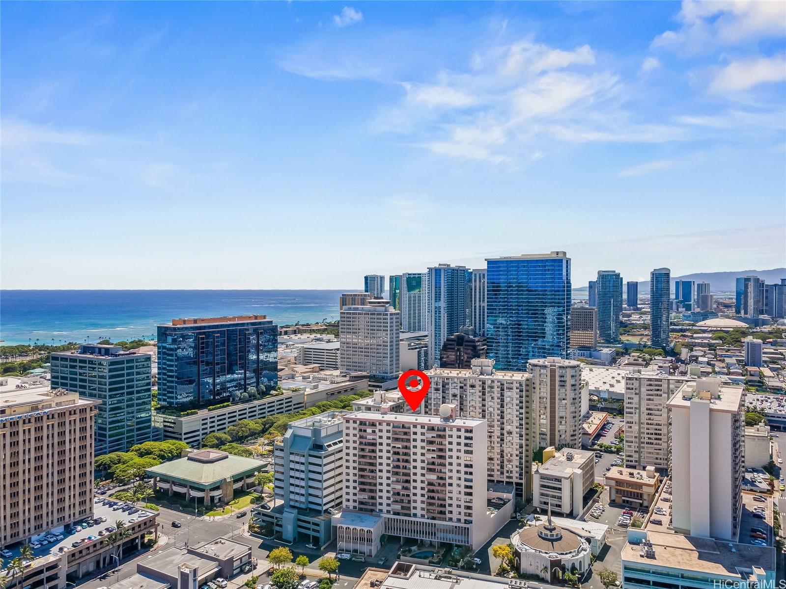 Kapiolani Belaire condo # 901, Honolulu, Hawaii - photo 2 of 25