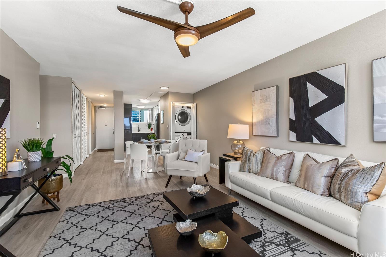 Kapiolani Belaire condo # 901, Honolulu, Hawaii - photo 10 of 25