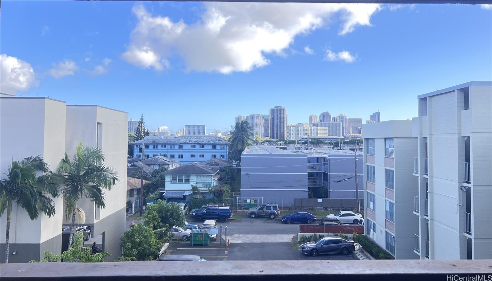 Olu Hale Kanoa condo # 401, Honolulu, Hawaii - photo 13 of 18