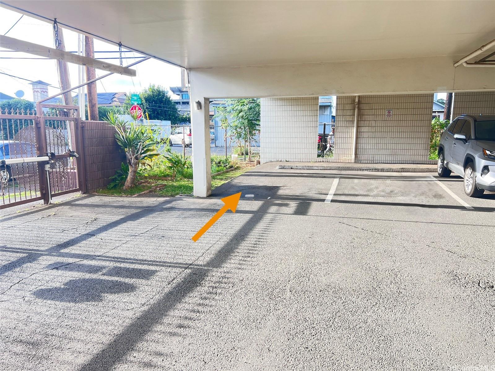 Olu Hale Kanoa condo # 401, Honolulu, Hawaii - photo 17 of 18