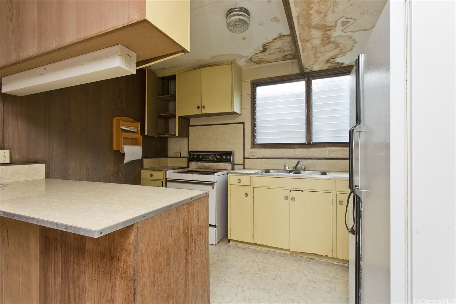 750  Makaleka Ave Kapahulu, Honolulu home - photo 5 of 19