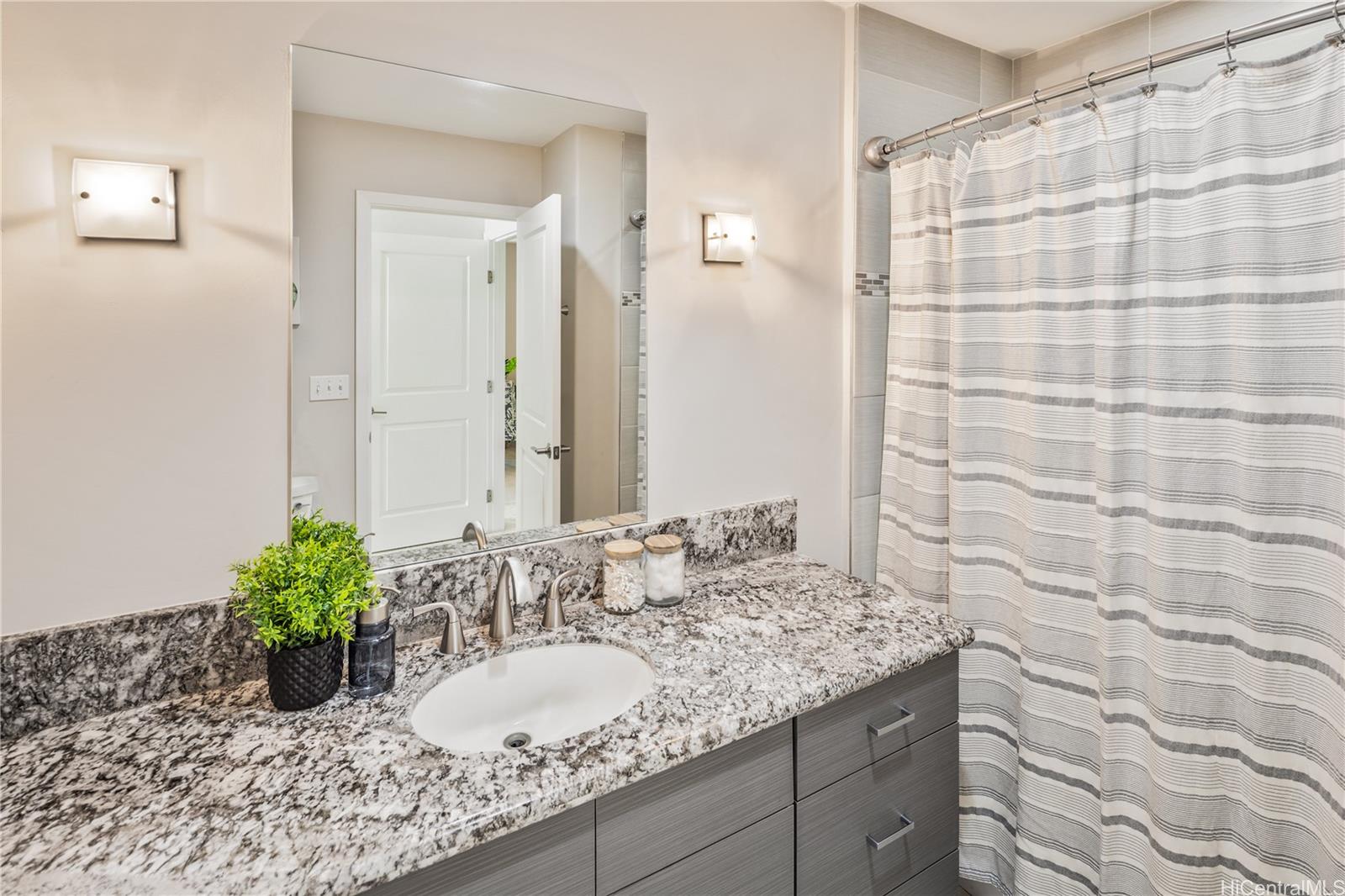 751  Kinalau Place Punchbowl-lower, Honolulu home - photo 15 of 25