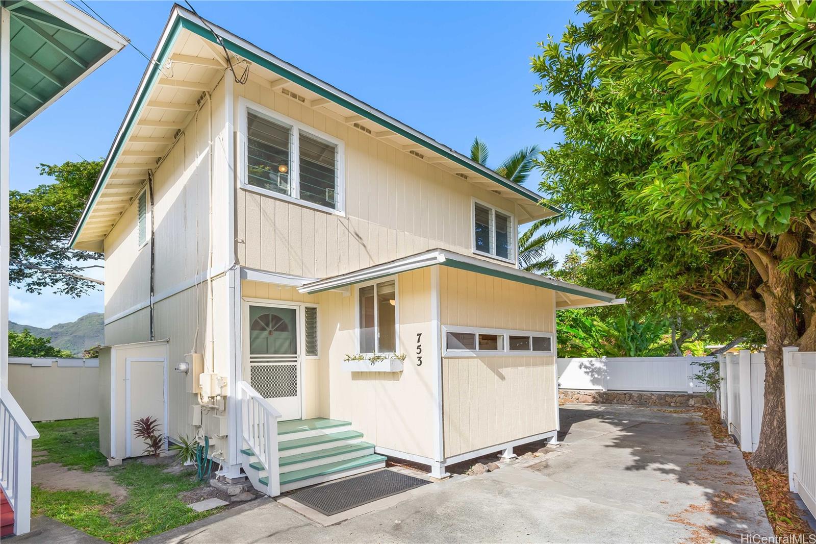 753  Kaipii St Coconut Grove, Kailua home - photo 5 of 21