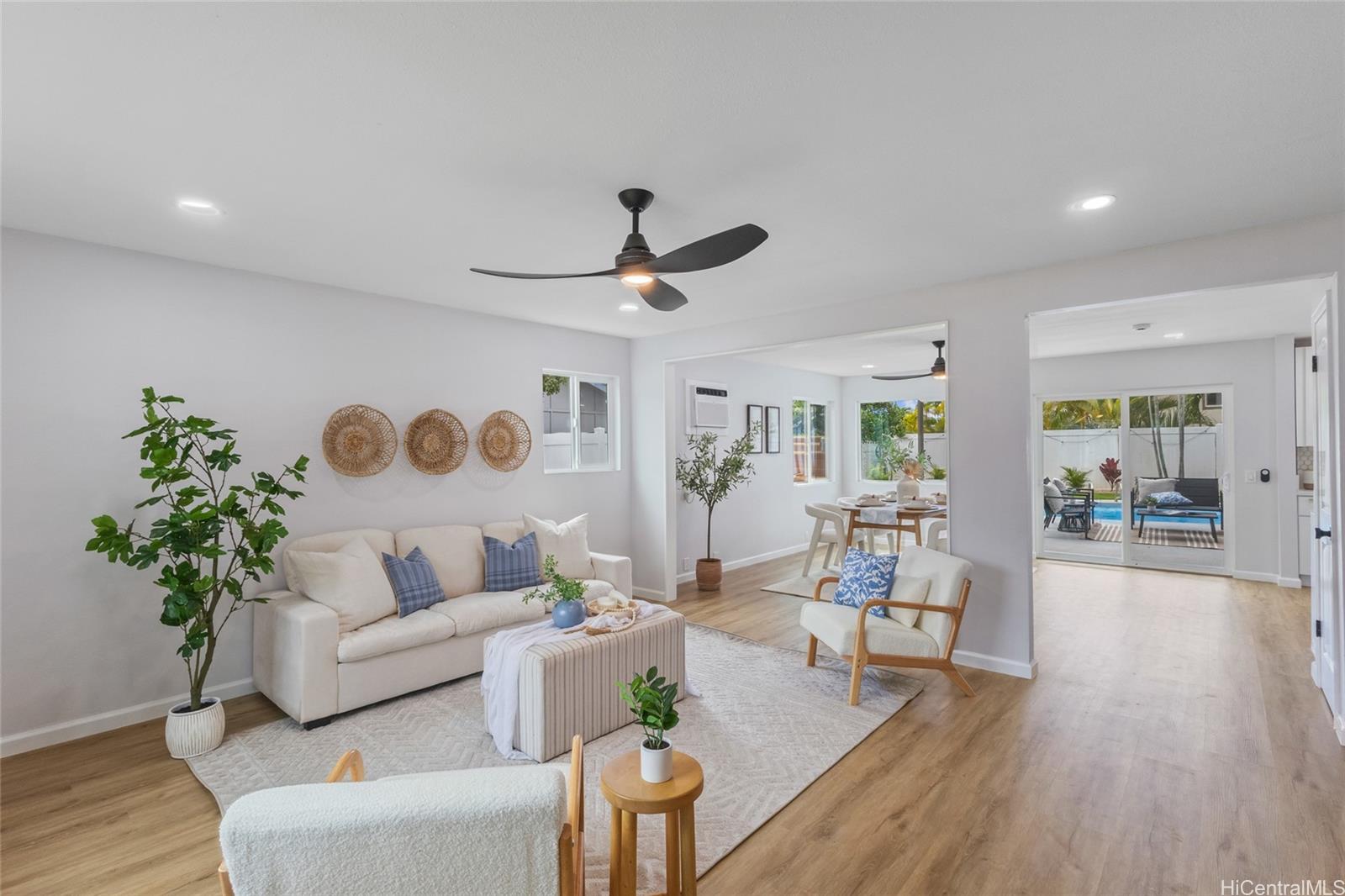 7533  Kamaomao Place Kalama Valley, Hawaii Kai home - photo 5 of 25