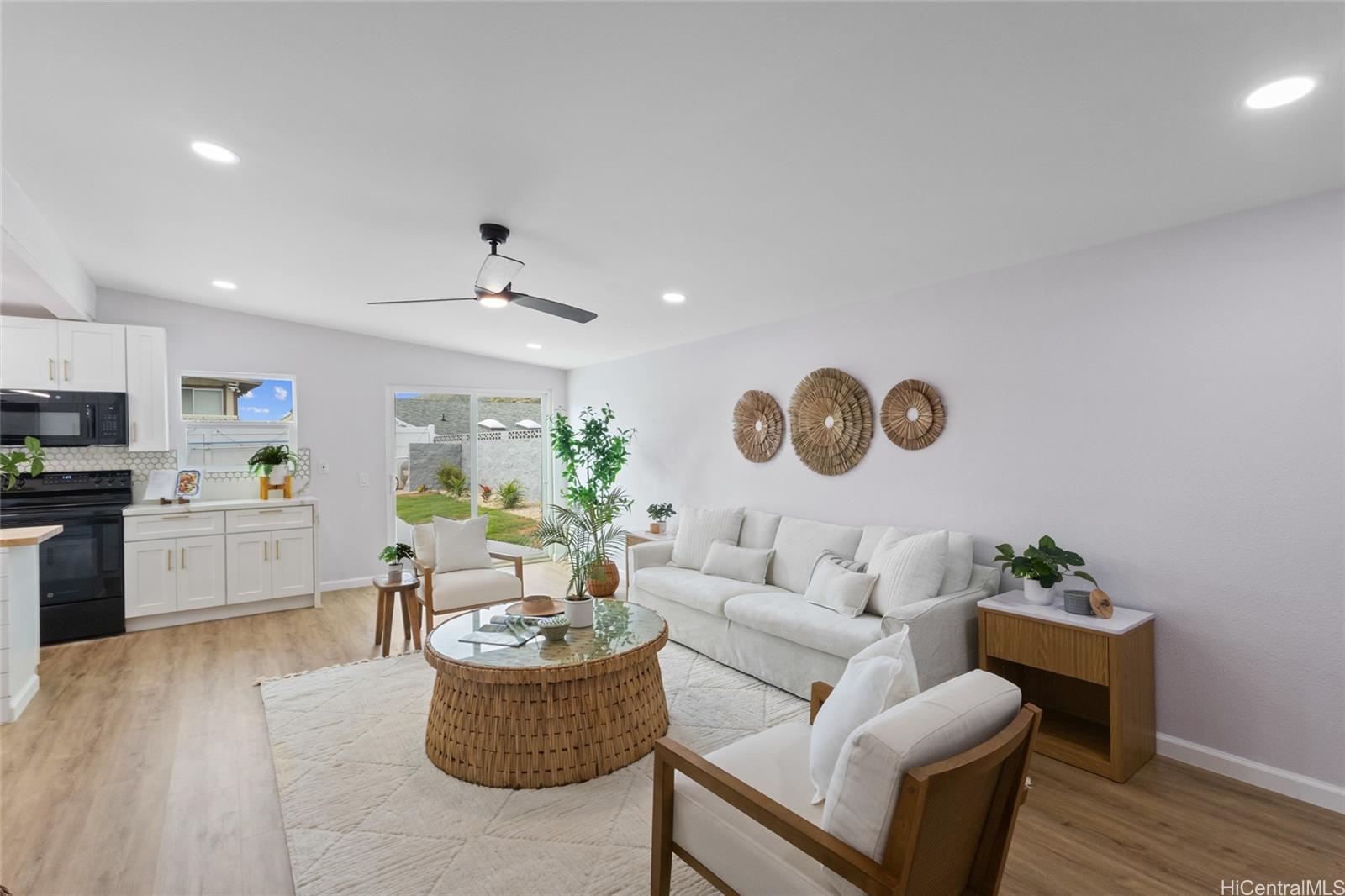 7533  Kamaomao Place Kalama Valley, Hawaii Kai home - photo 9 of 25