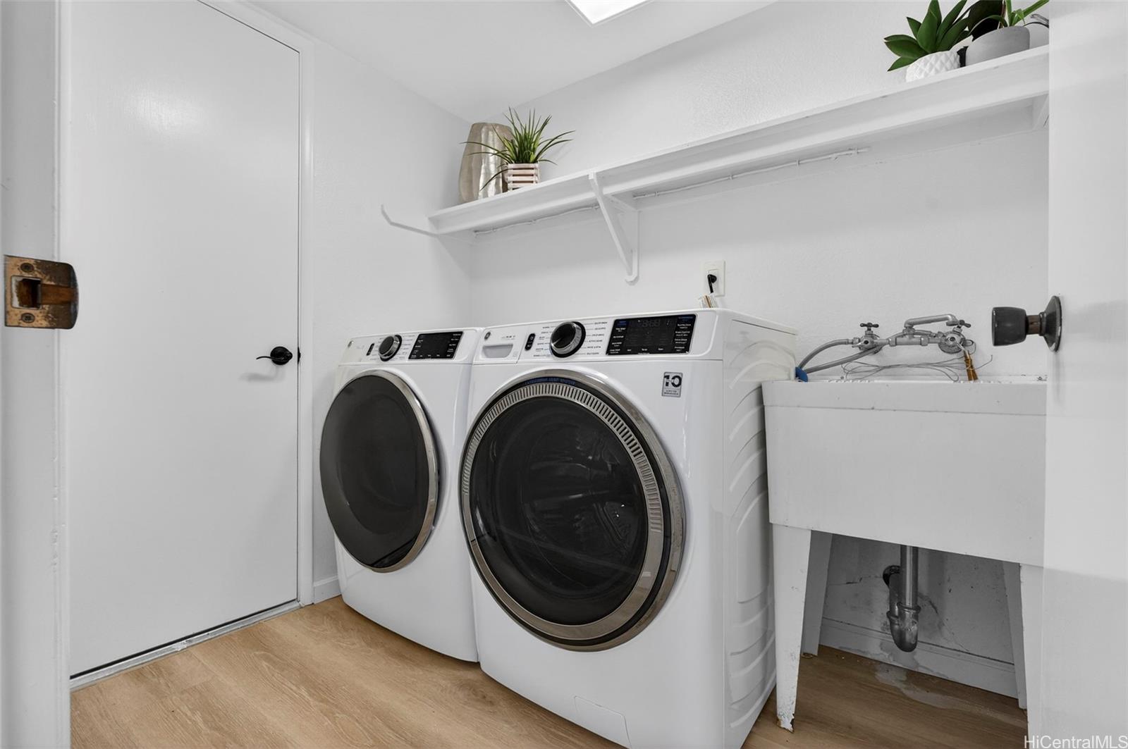 7539  Huialoha Street Kalama Valley, Hawaii Kai home - photo 12 of 25