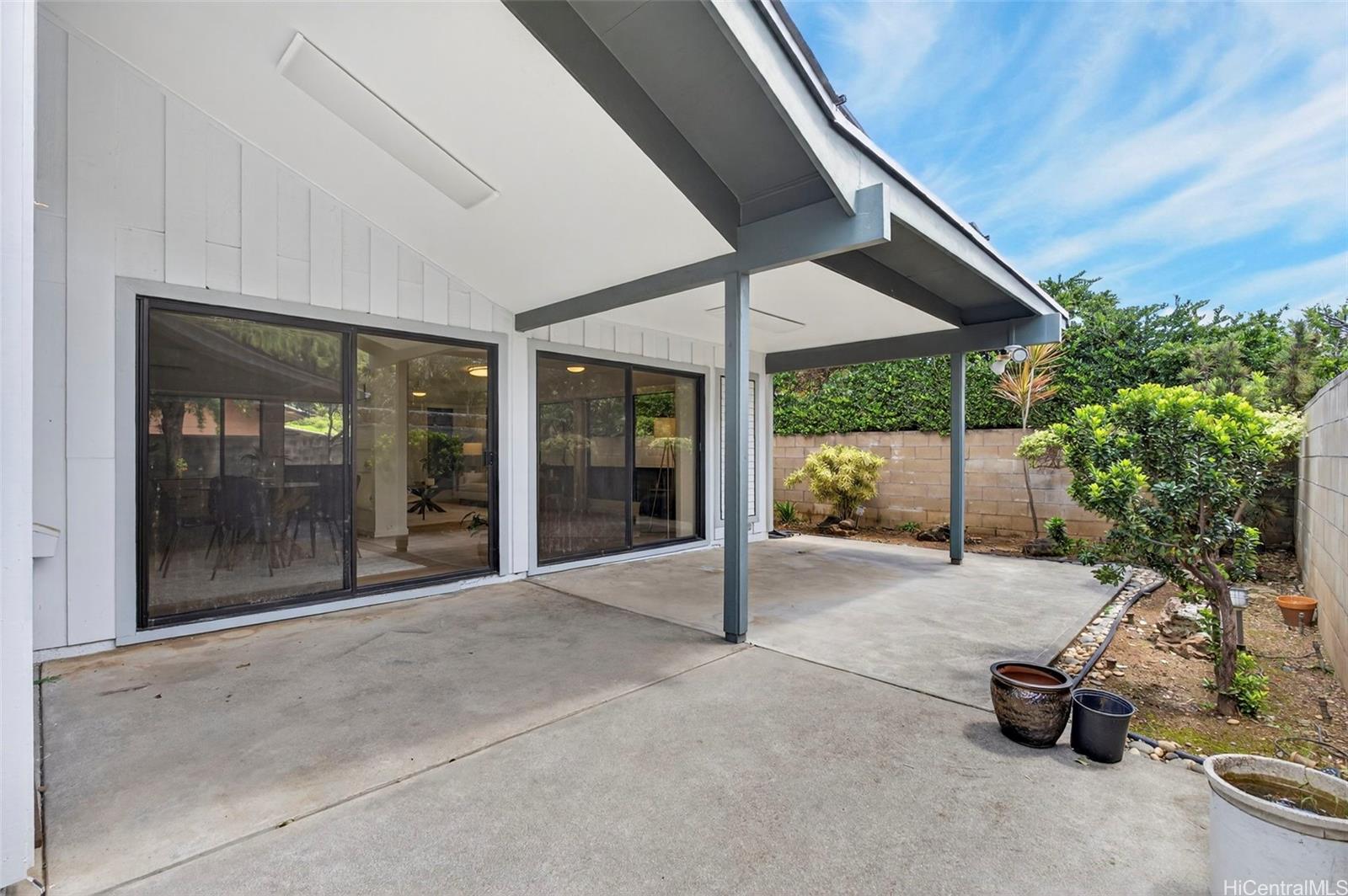 7539  Huialoha Street Kalama Valley, Hawaii Kai home - photo 22 of 25