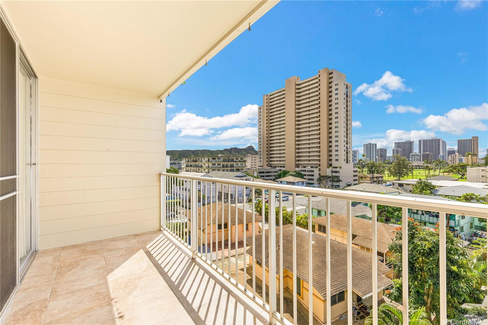 Sun Hala condo # 608, Honolulu, Hawaii - photo 12 of 18