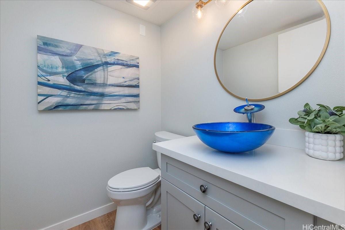 7540  Puumahoe Place Kalama Valley, Hawaii Kai home - photo 15 of 24