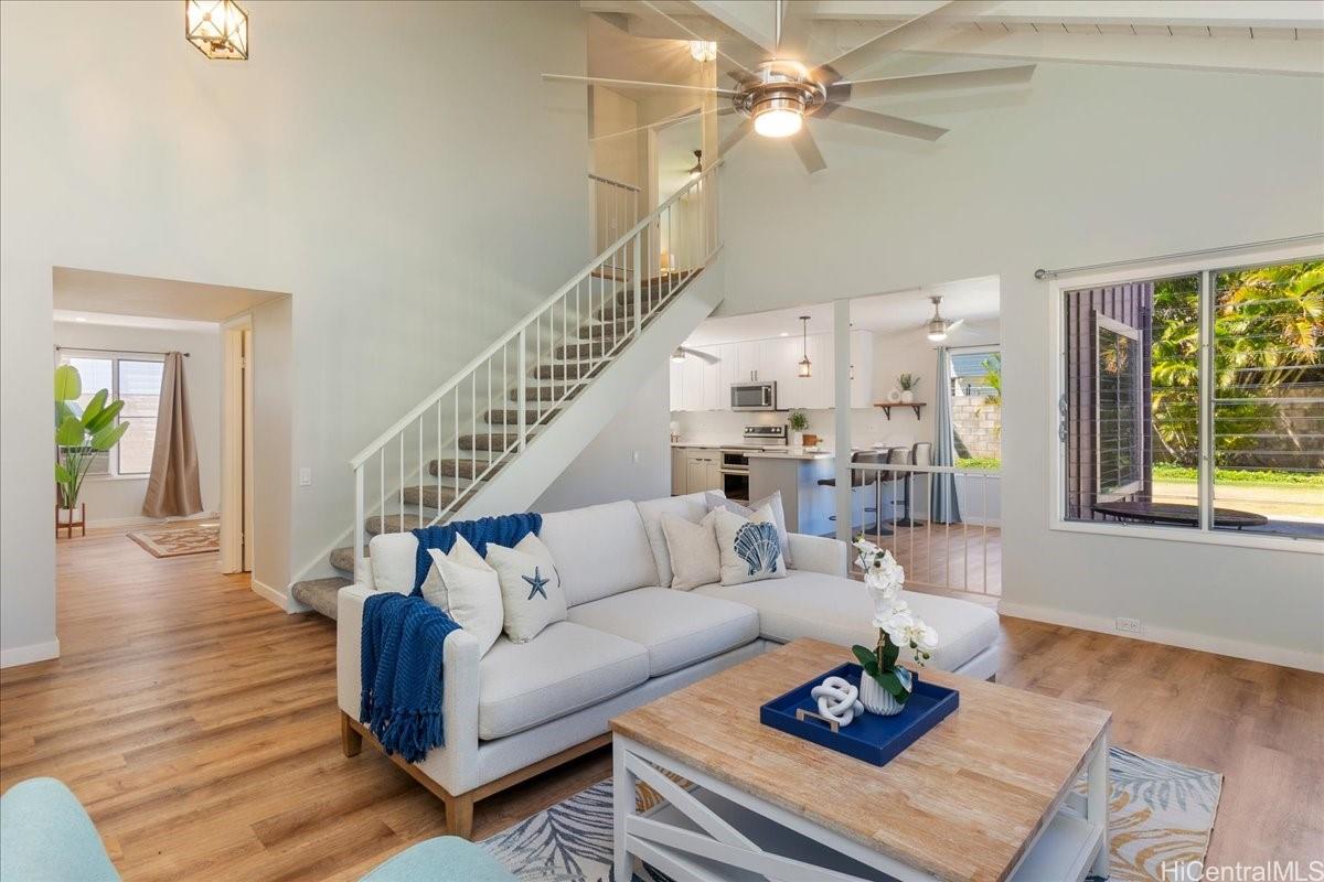 7540  Puumahoe Place Kalama Valley, Hawaii Kai home - photo 3 of 24