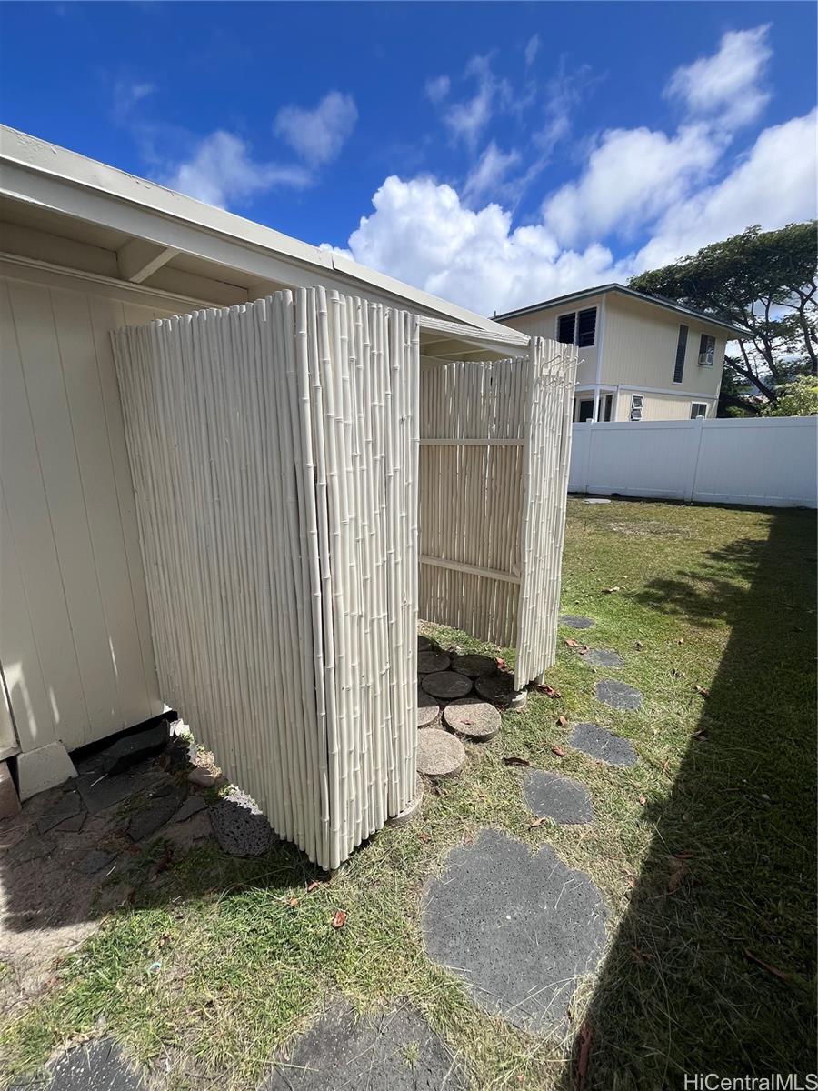 755  Kaipii Street Coconut Grove, Kailua home - photo 21 of 24