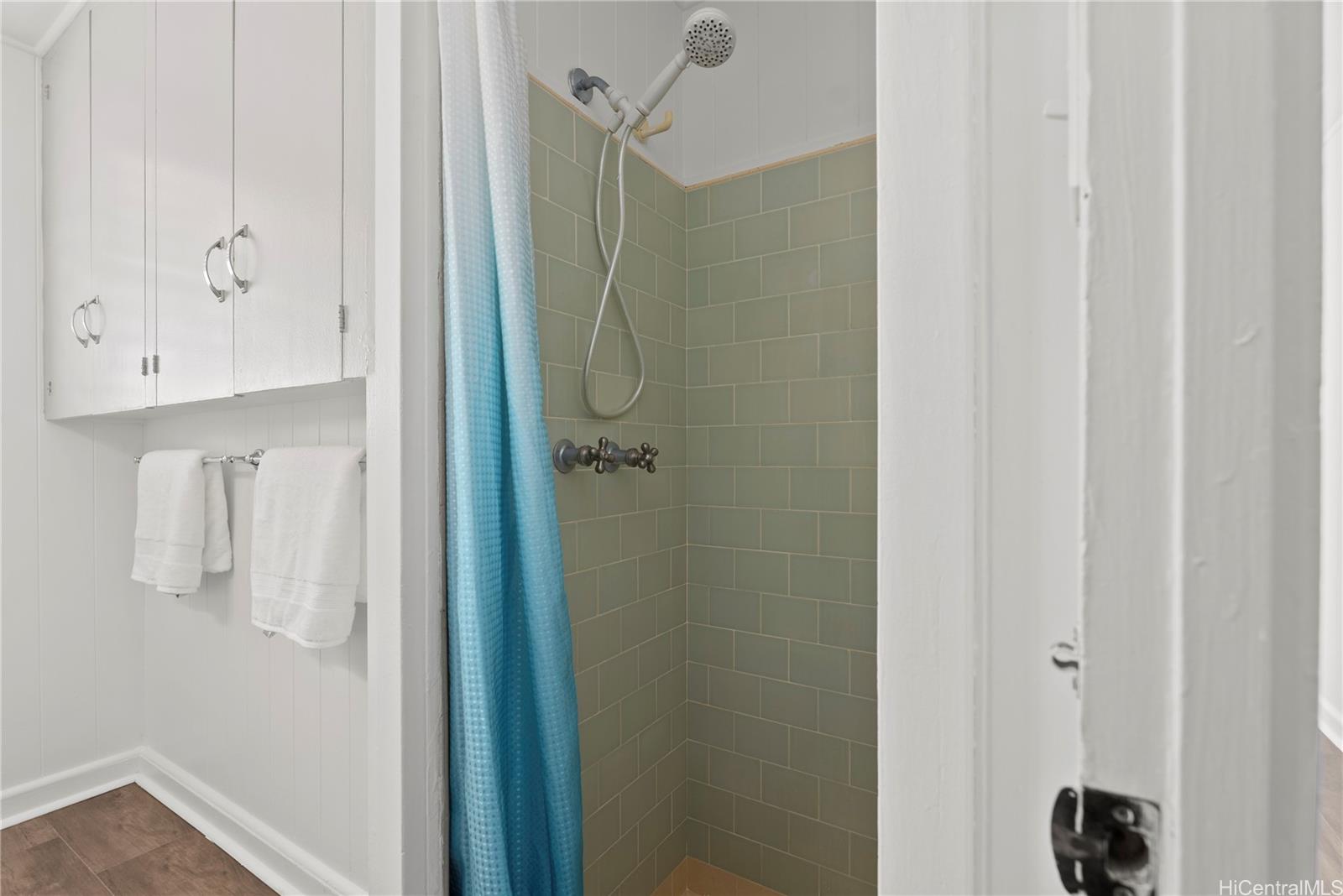 755  Kaipii Street Coconut Grove, Kailua home - photo 15 of 24