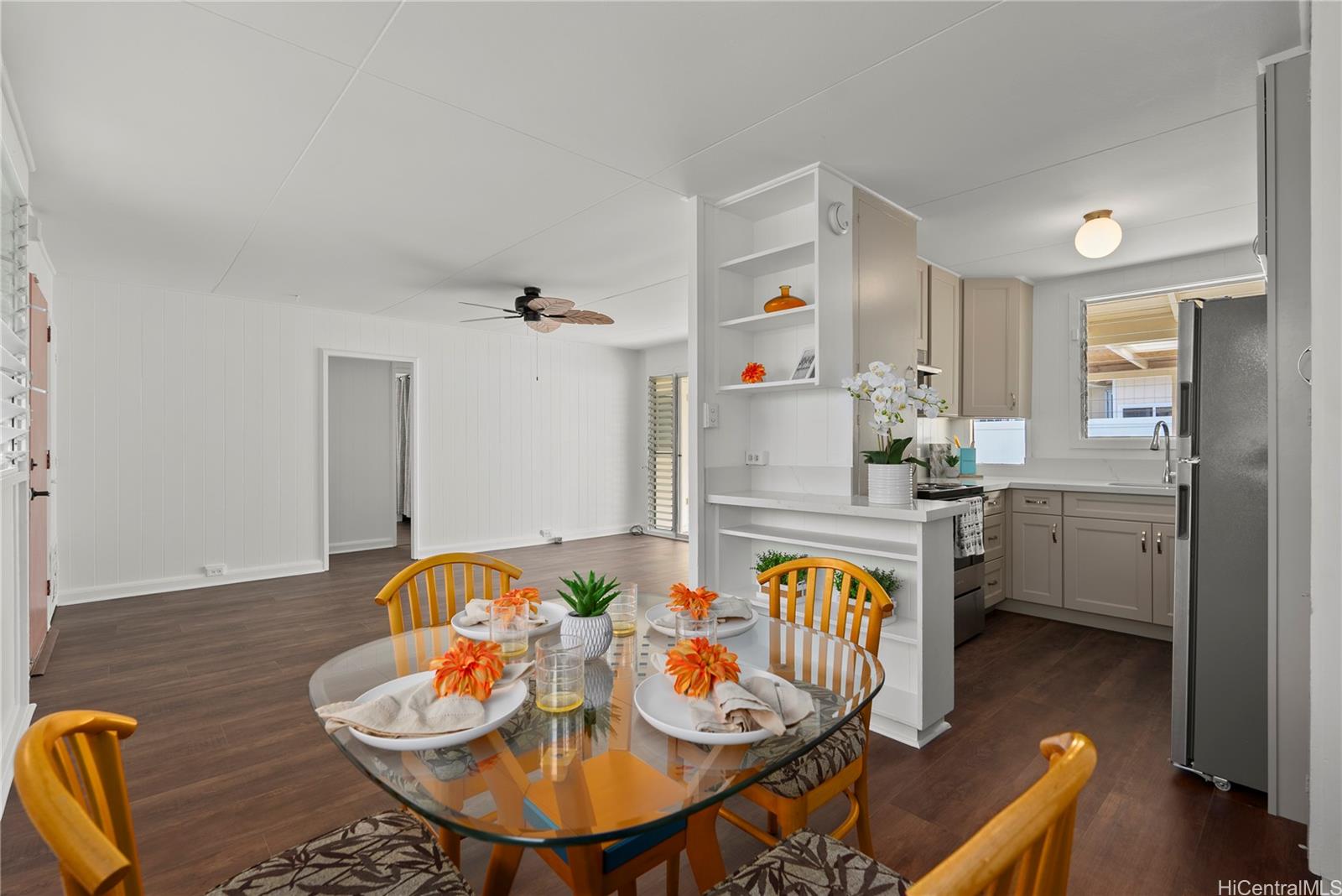 755  Kaipii Street Coconut Grove, Kailua home - photo 6 of 24