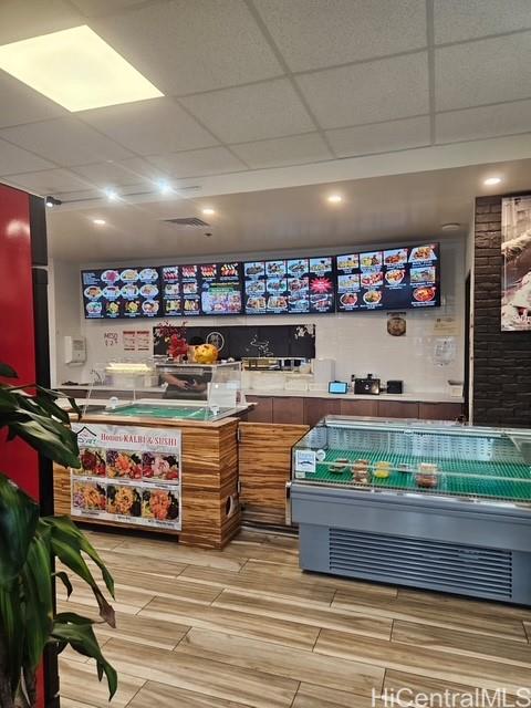 755 Kapahulu Ave Kapahulu  - photo 2 of 12