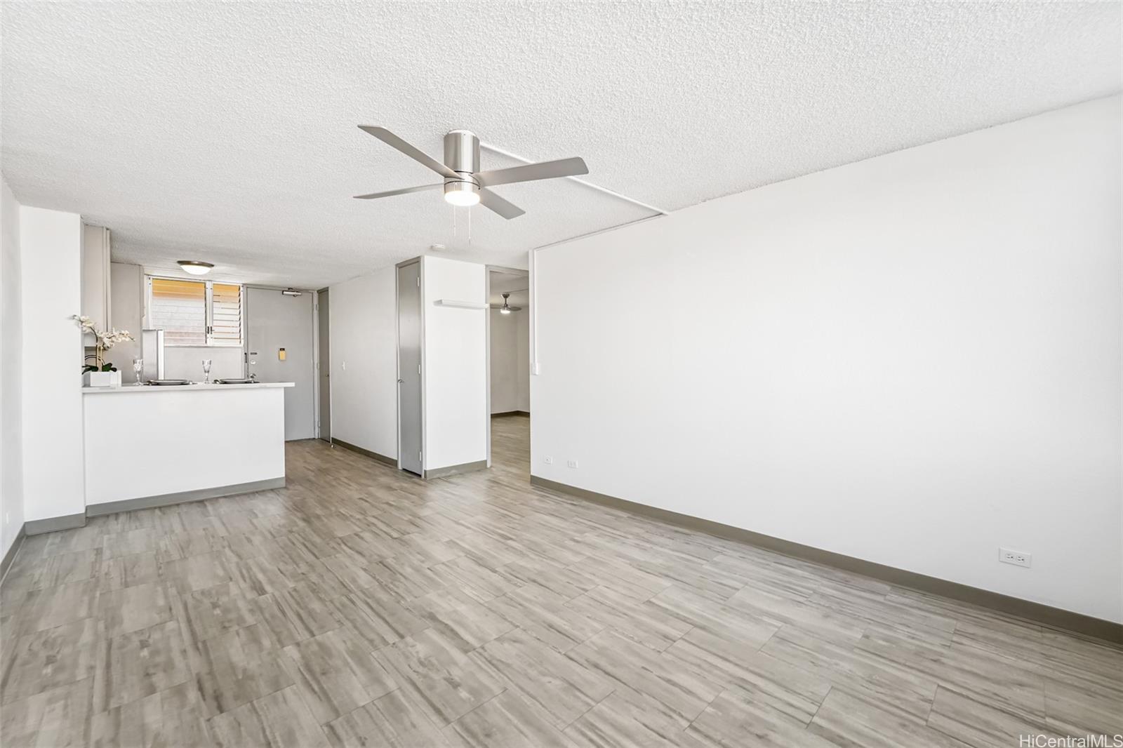 Holiday Gardens condo # A204, Honolulu, Hawaii - photo 9 of 19