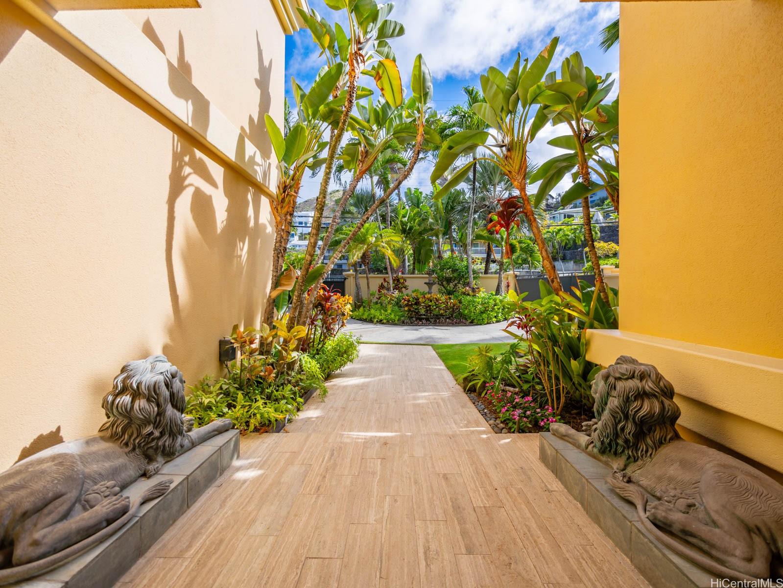 756  Mokulua Drive Lanikai, Kailua home - photo 23 of 25