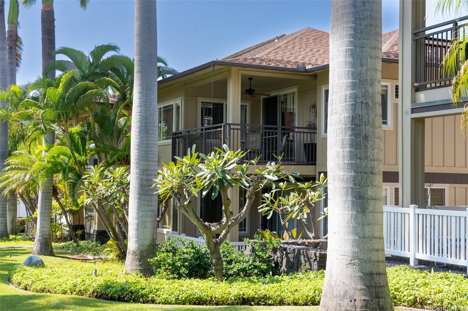 75-6025 Alii Drive townhouse # B202, Kailua Kona, Hawaii - photo 2 of 22