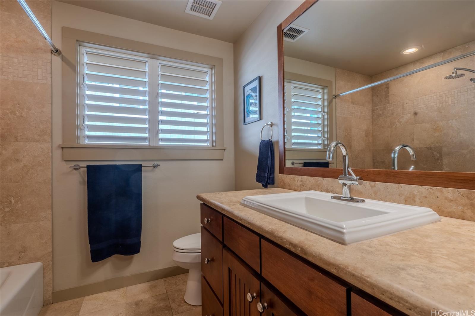 75-6025 Alii Drive townhouse # B202, Kailua Kona, Hawaii - photo 13 of 22