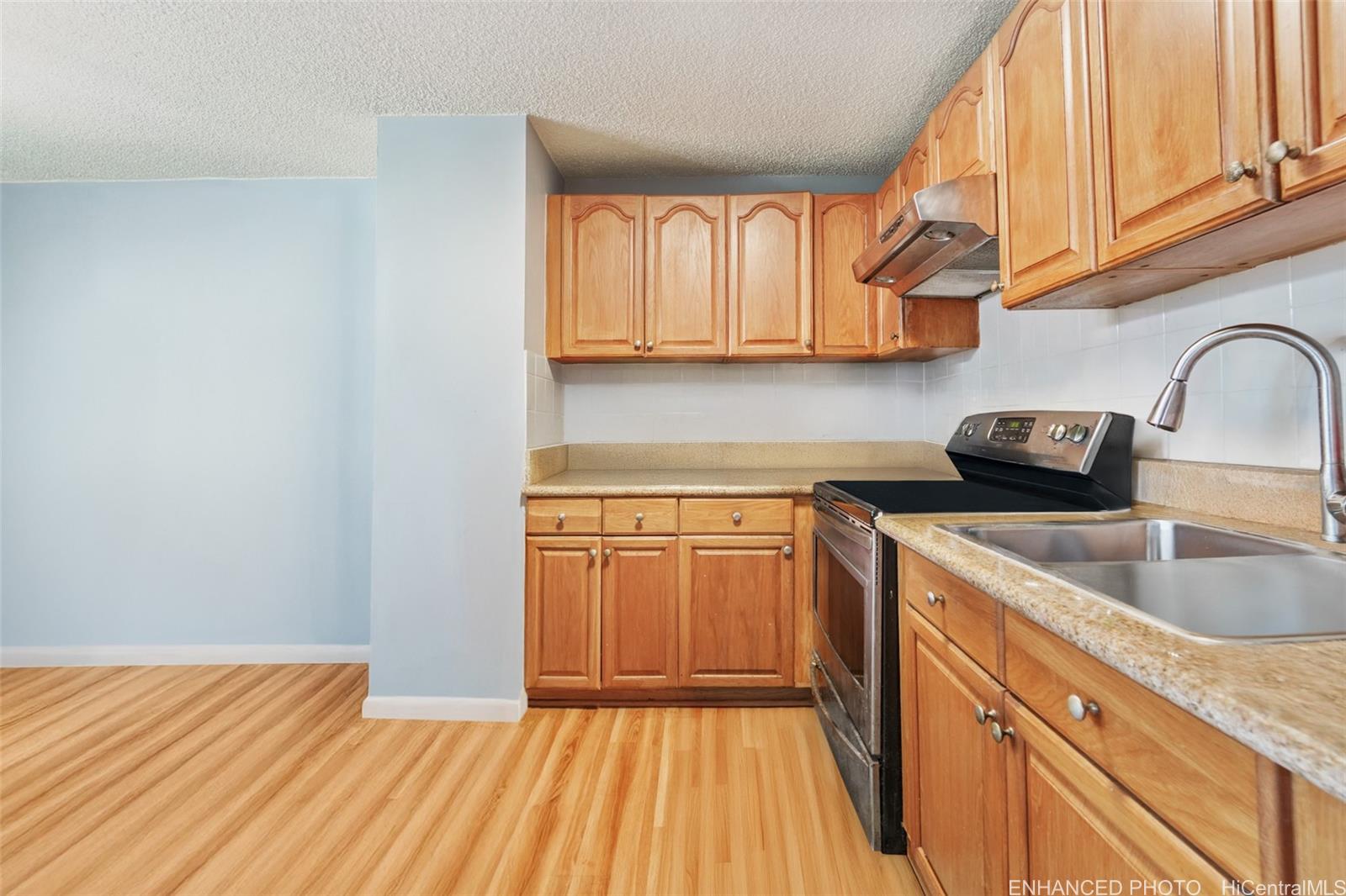 Hale O Pumehana condo # 1002, Honolulu, Hawaii - photo 12 of 21