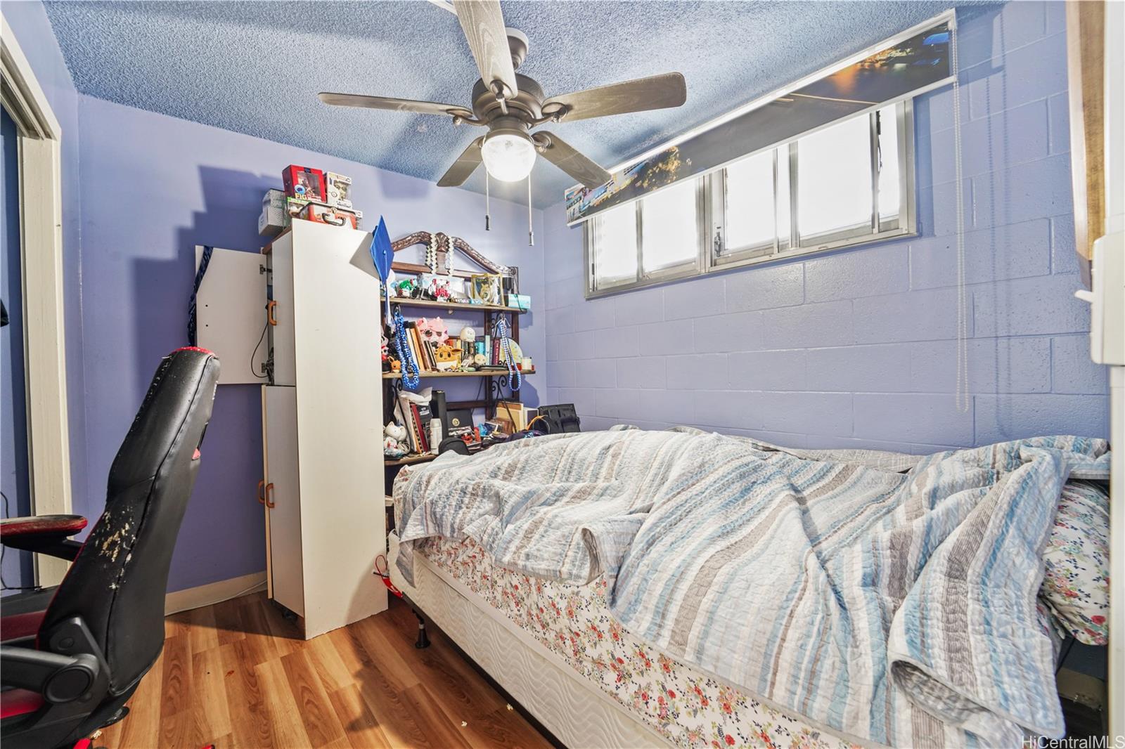 Hale O Pumehana condo # 1002, Honolulu, Hawaii - photo 3 of 21