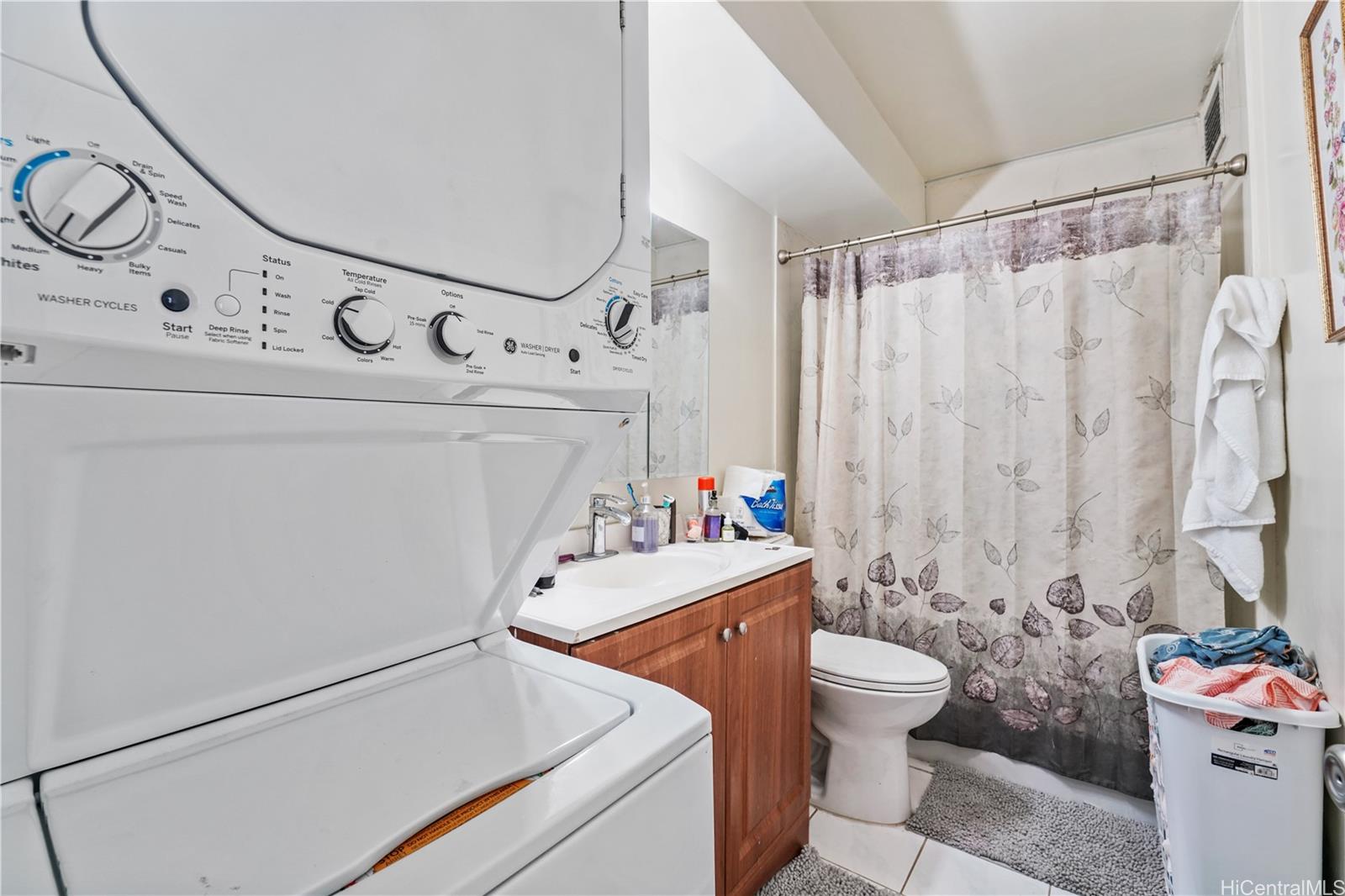 Hale O Pumehana condo # 1002, Honolulu, Hawaii - photo 5 of 21