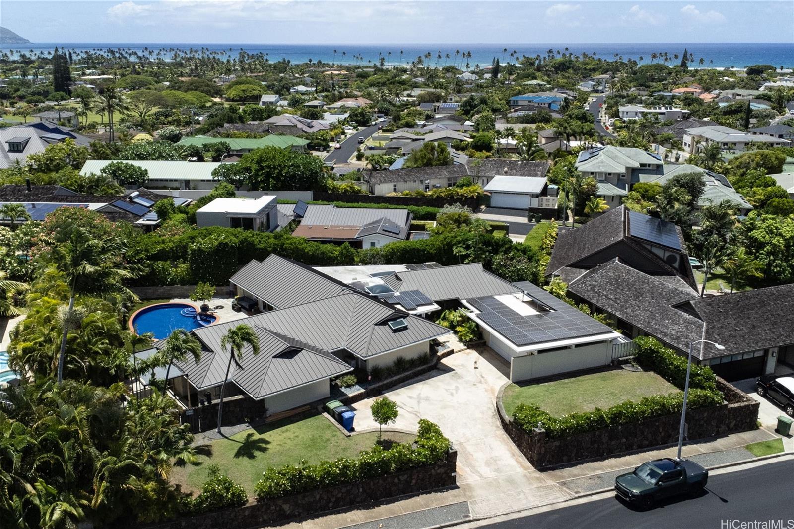 759  Elepaio Street Kahala Area, Diamond Head home - photo 23 of 25