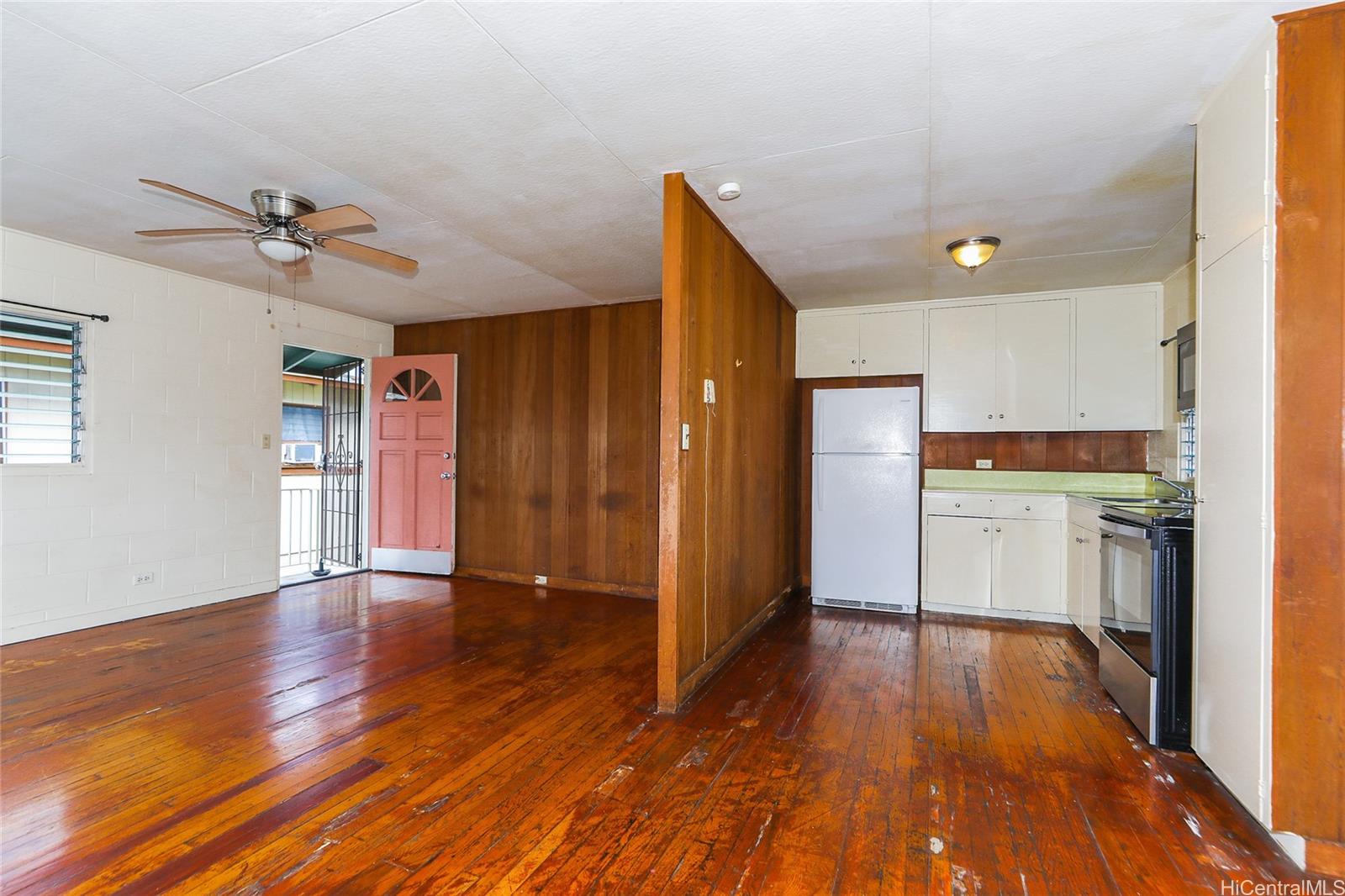 760  Kopke St Kapalama, Honolulu home - photo 12 of 25