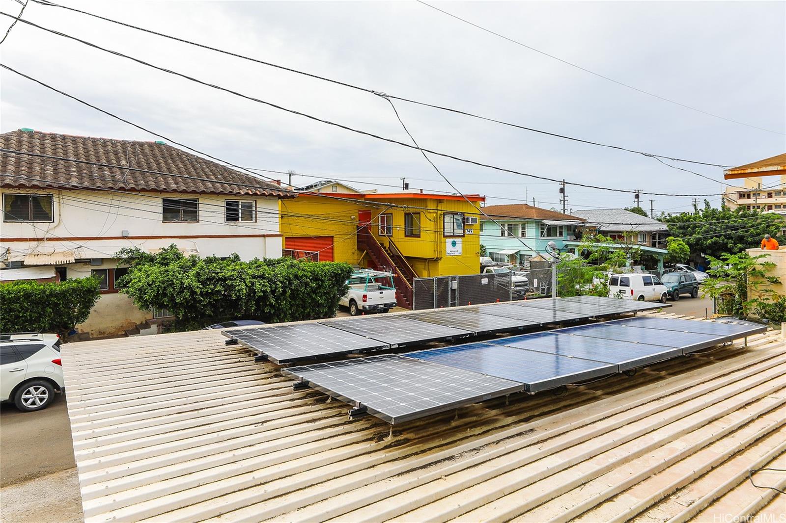 760  Kopke St Kapalama, Honolulu home - photo 19 of 25