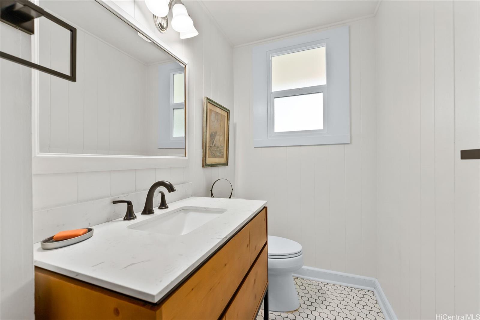 763  Kaipii Street Coconut Grove, Kailua home - photo 14 of 25