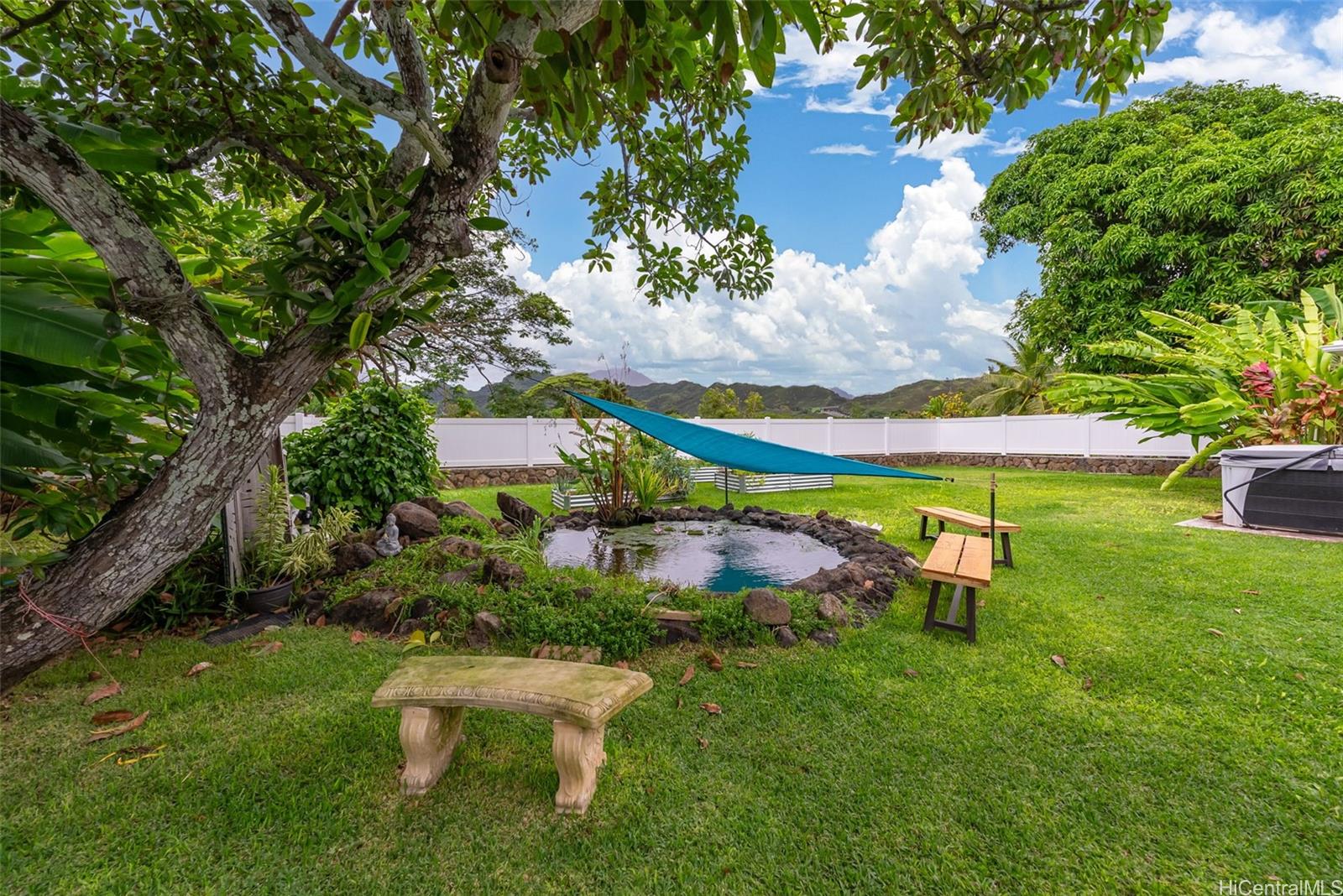 763  Kaipii Street Coconut Grove, Kailua home - photo 17 of 25