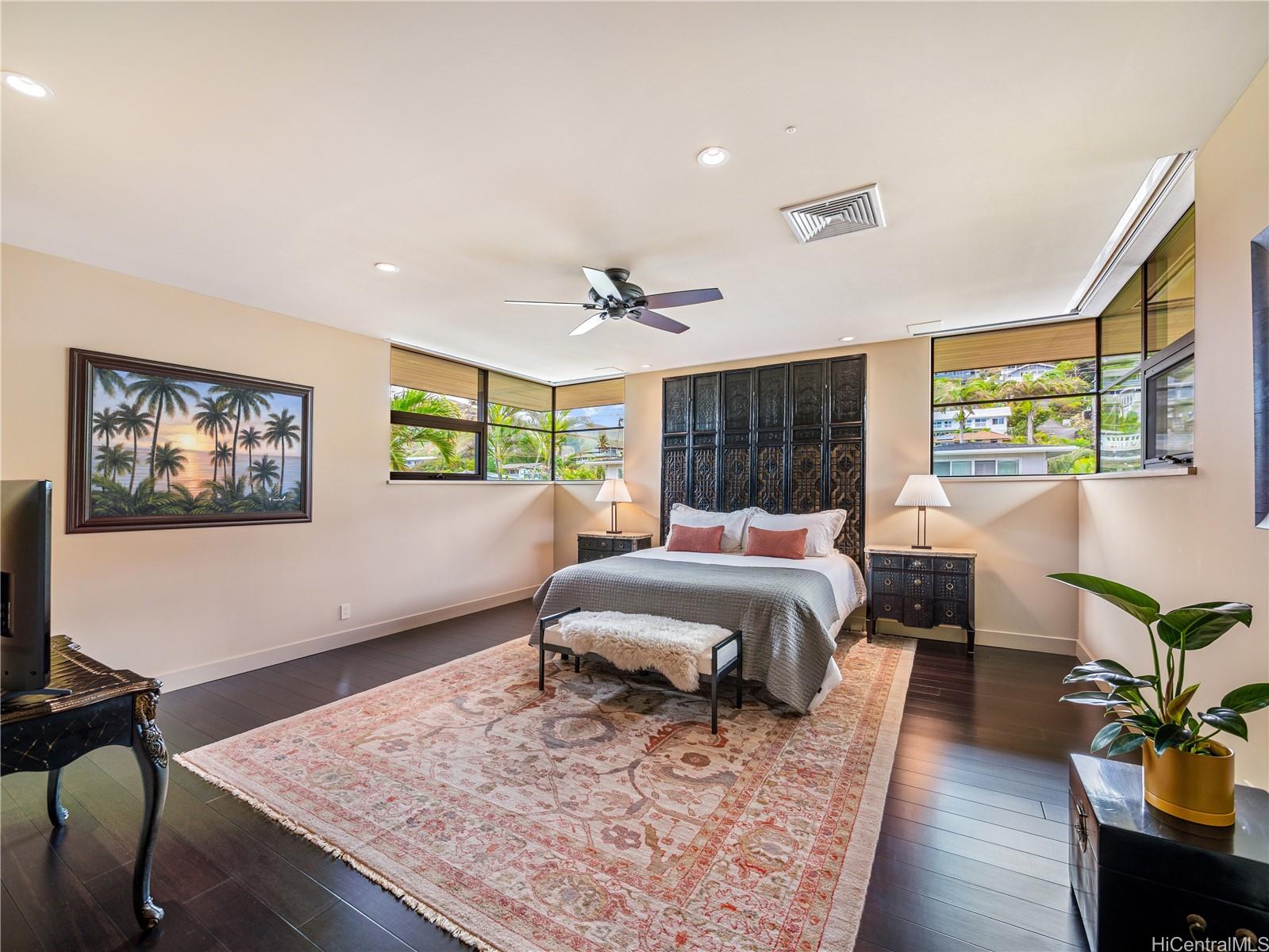 766  Mokulua Drive Lanikai, Kailua home - photo 14 of 24