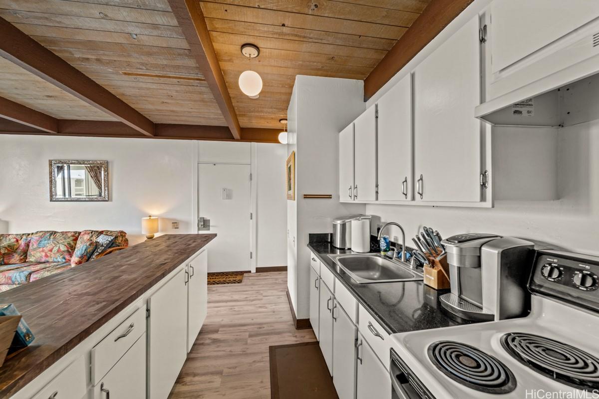 Kona Bali Kai condo # 343, Kailua Kona, Hawaii - photo 4 of 17