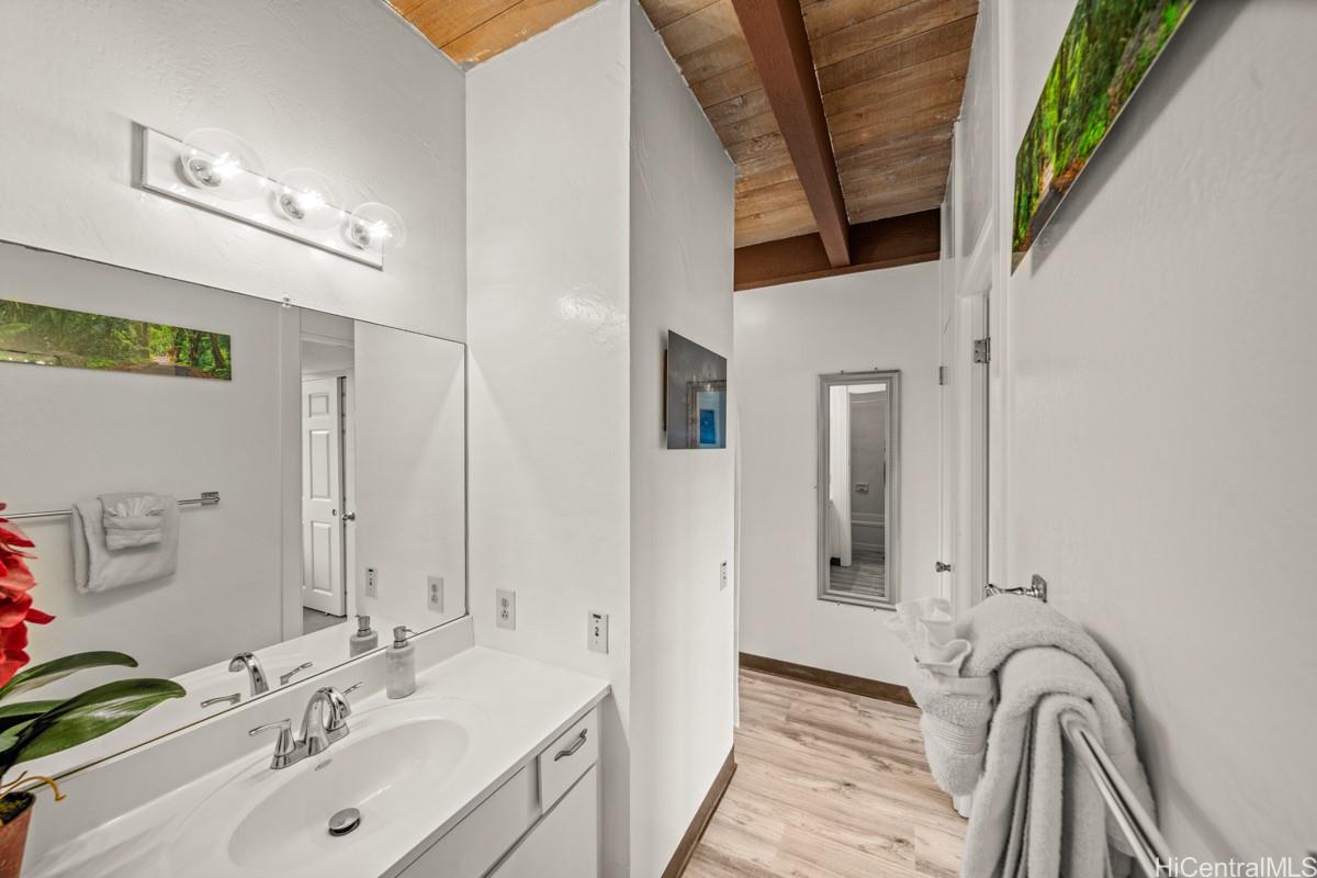 Kona Bali Kai condo # 343, Kailua Kona, Hawaii - photo 6 of 17