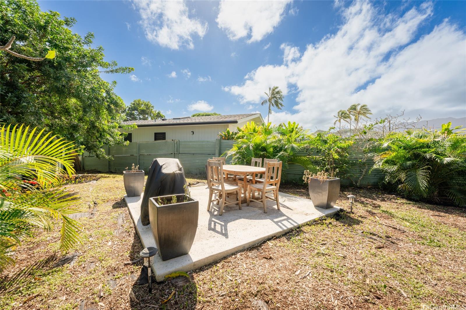 771 Akumu St Kailua - Rental - photo 17 of 19